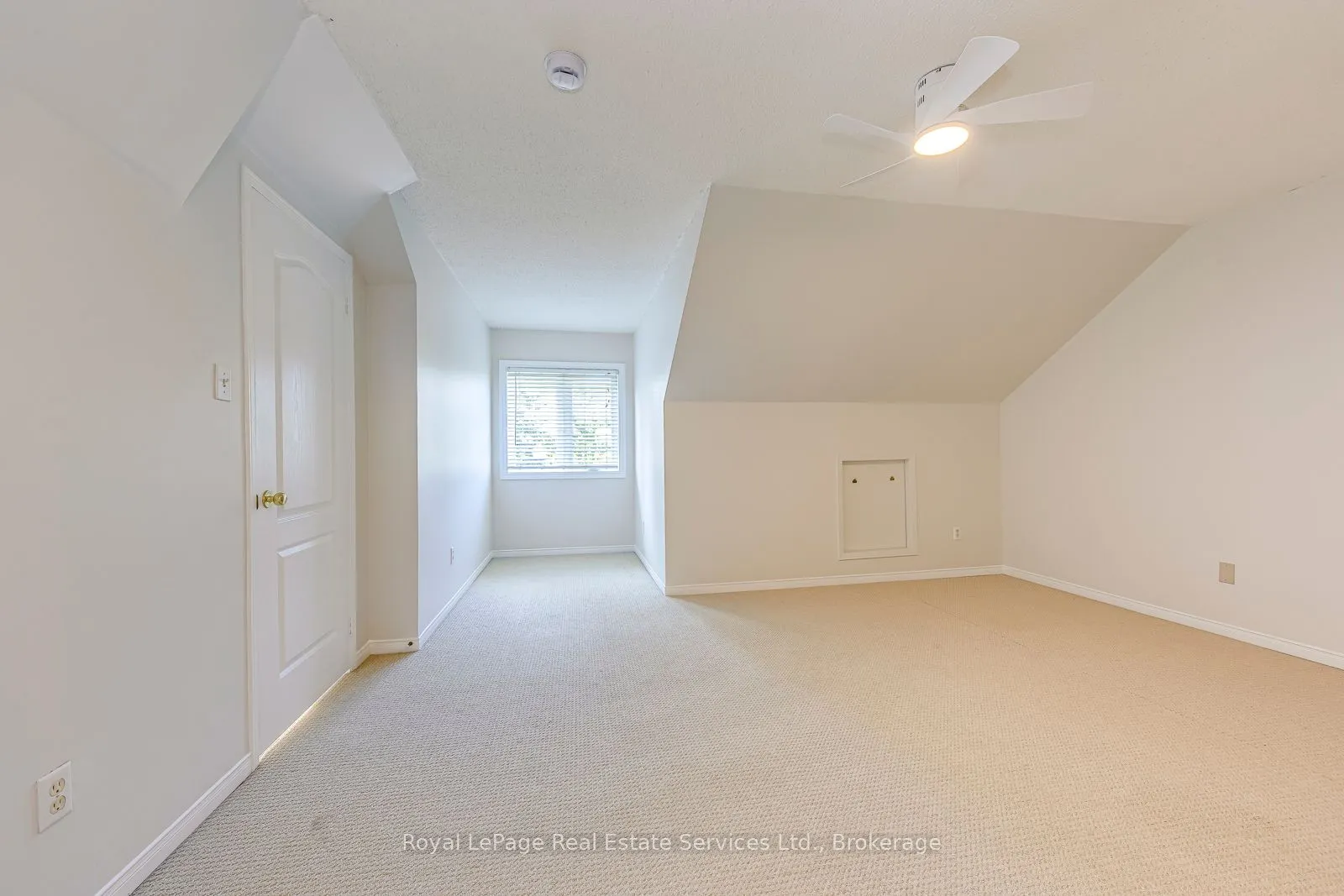 1064 Queen Street W, #13A
