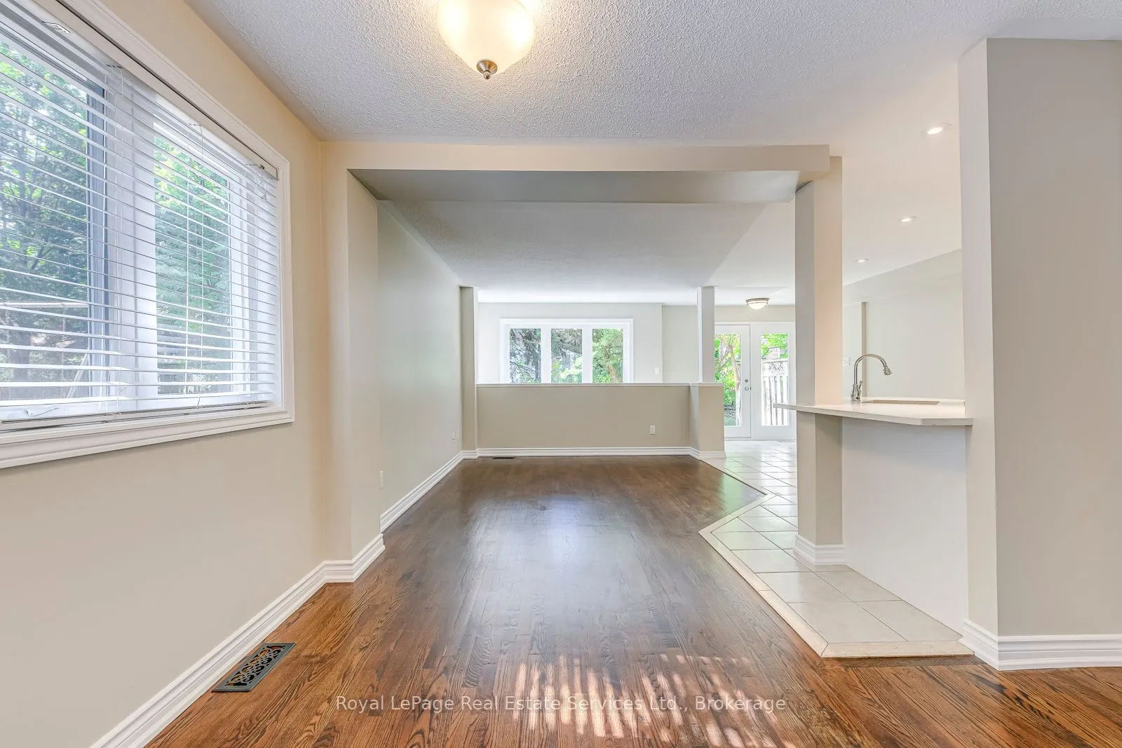 1064 Queen Street W, #13A