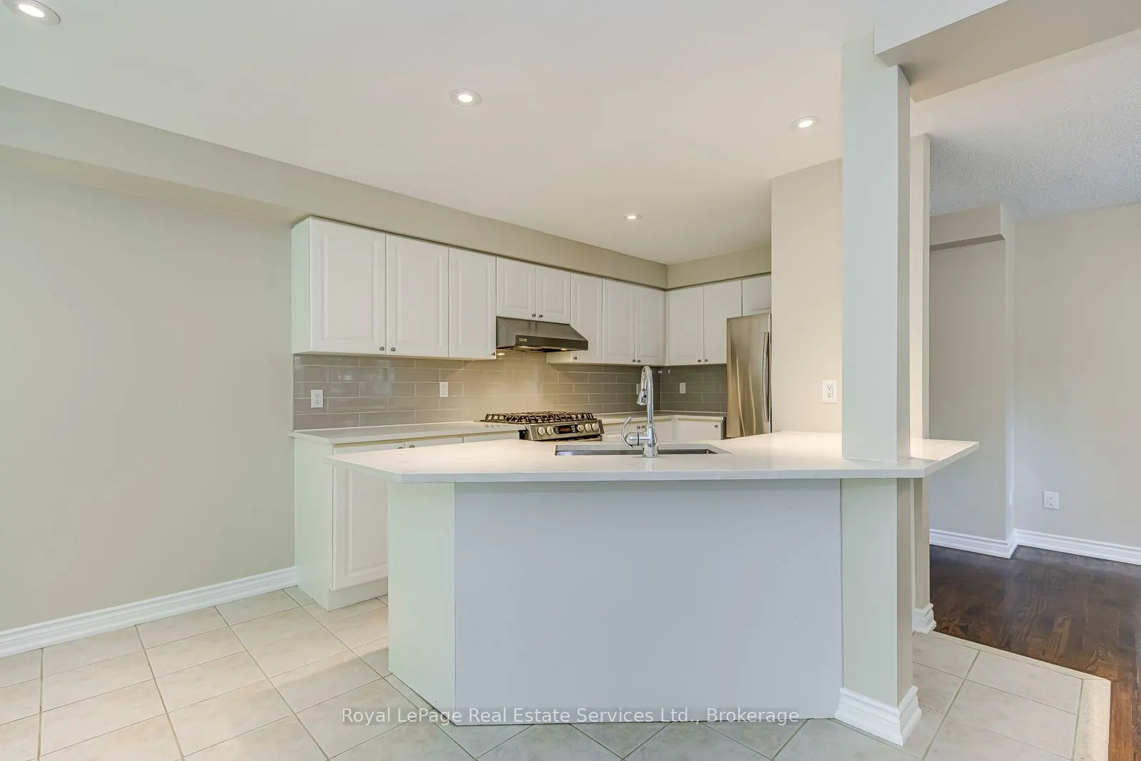 1064 Queen Street W, #13A