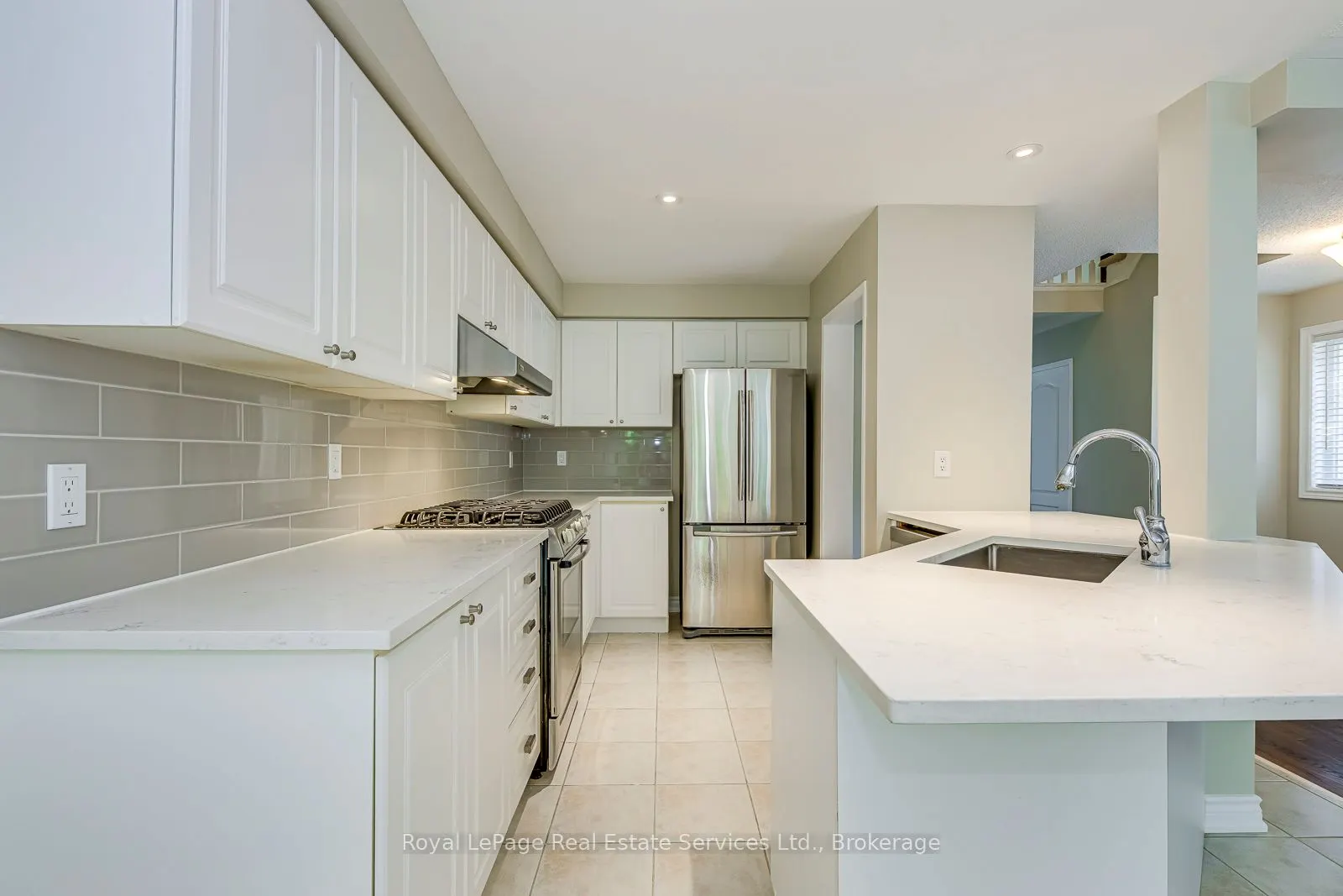 1064 Queen Street W, #13A