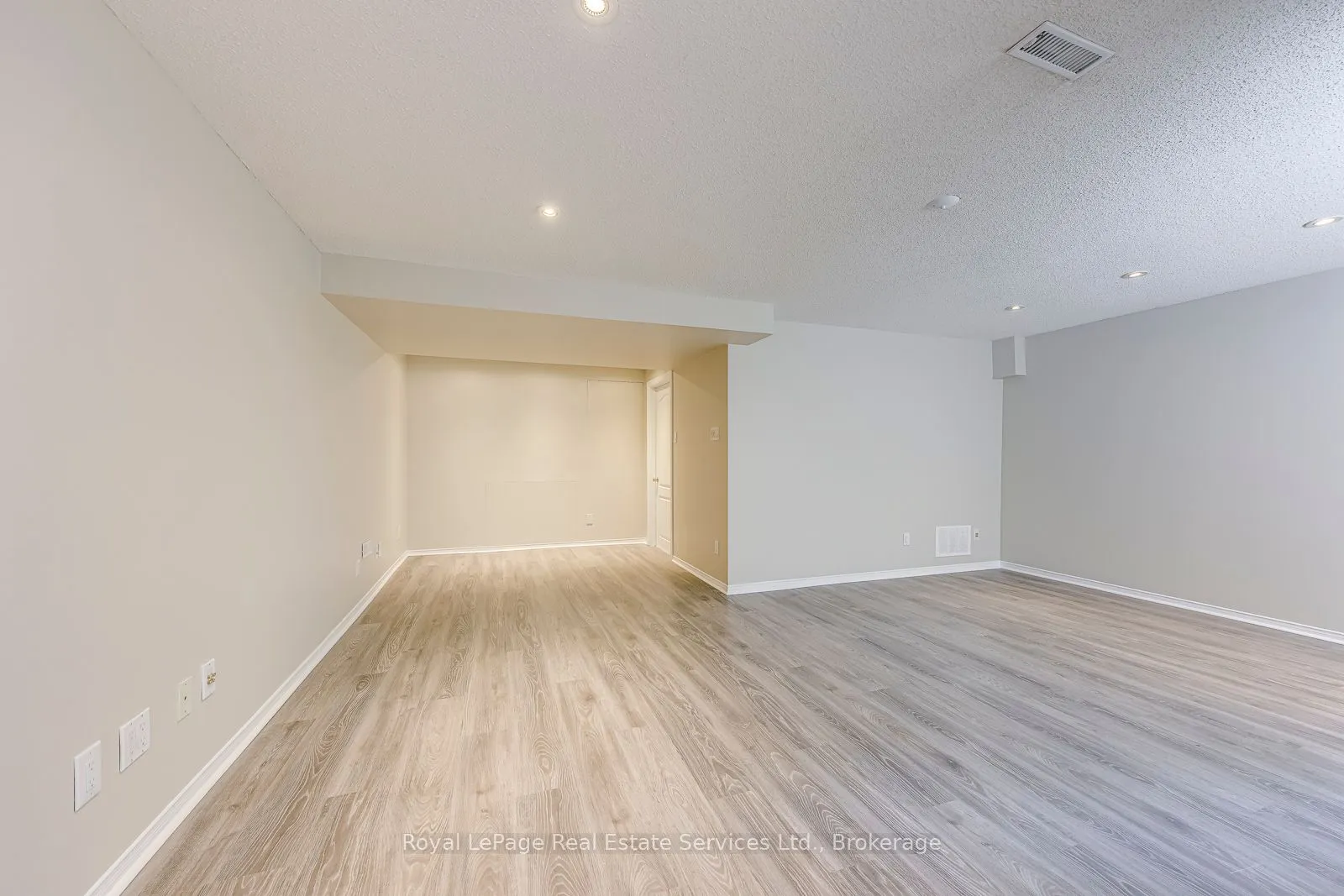 1064 Queen Street W, #13A