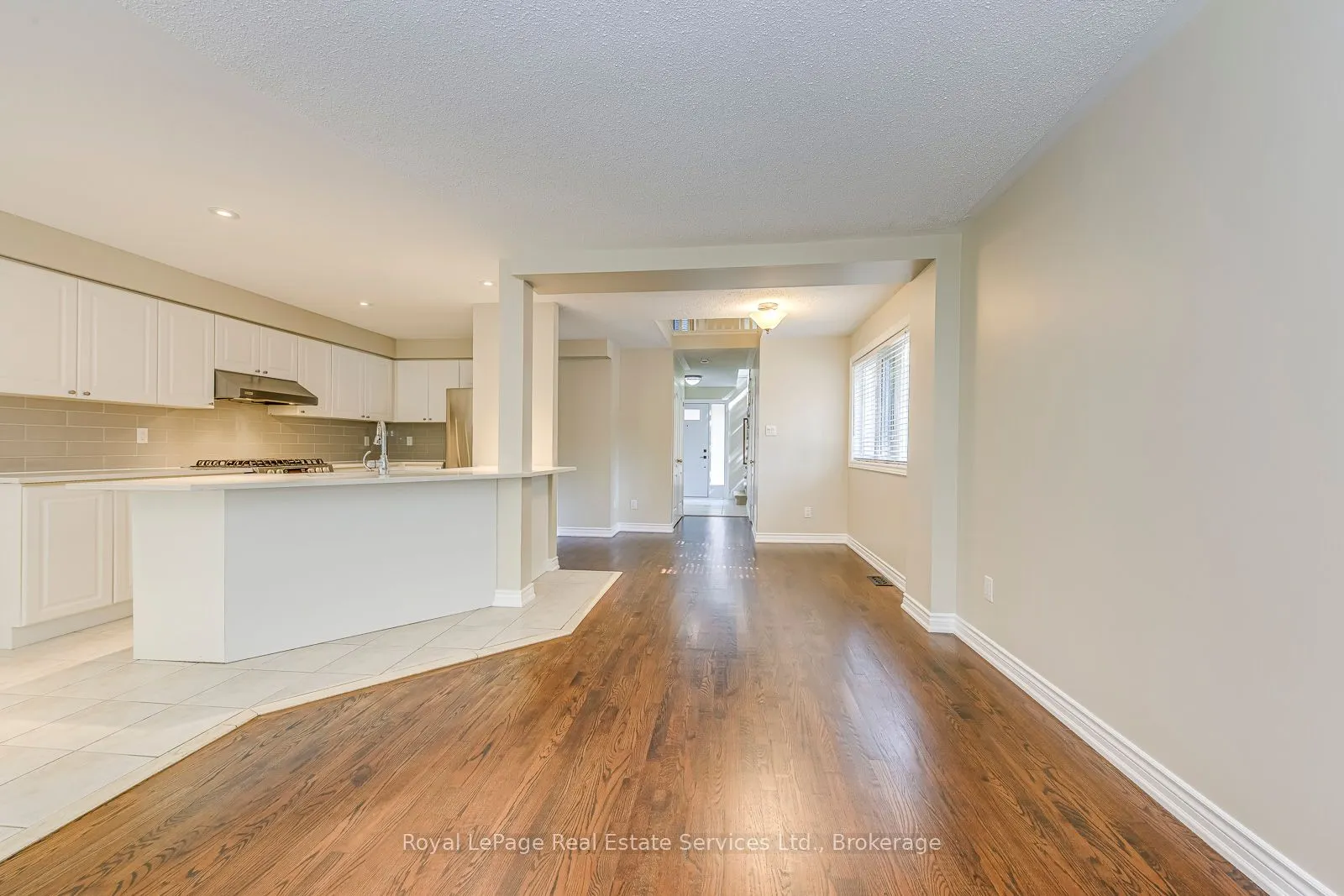1064 Queen Street W, #13A