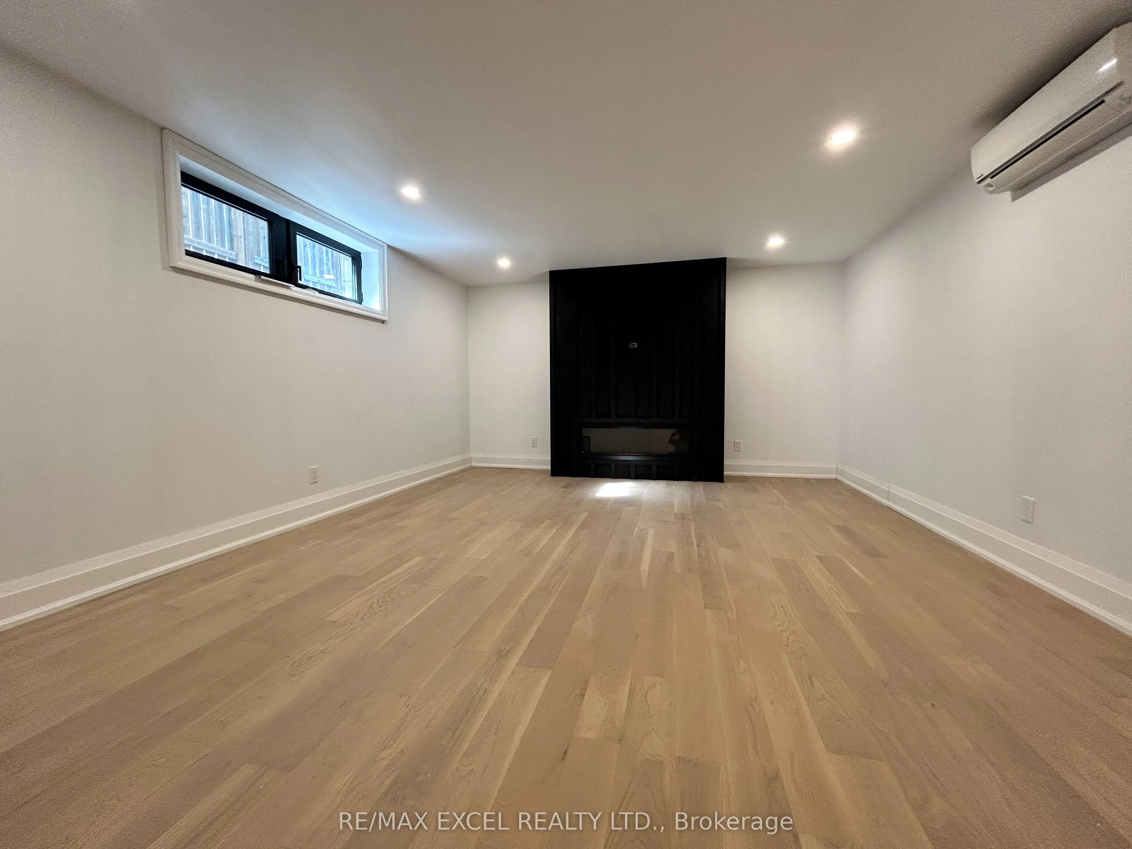 34 Raymond Avenue