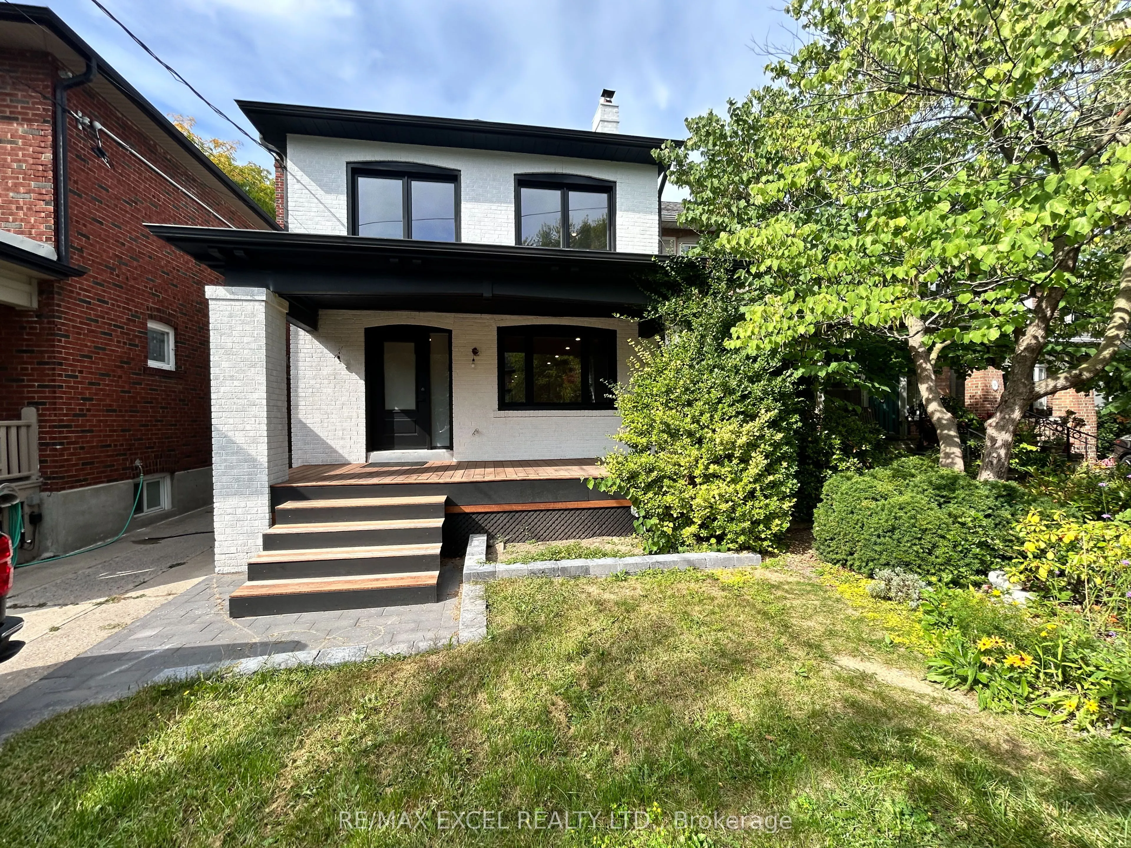 34 Raymond Avenue