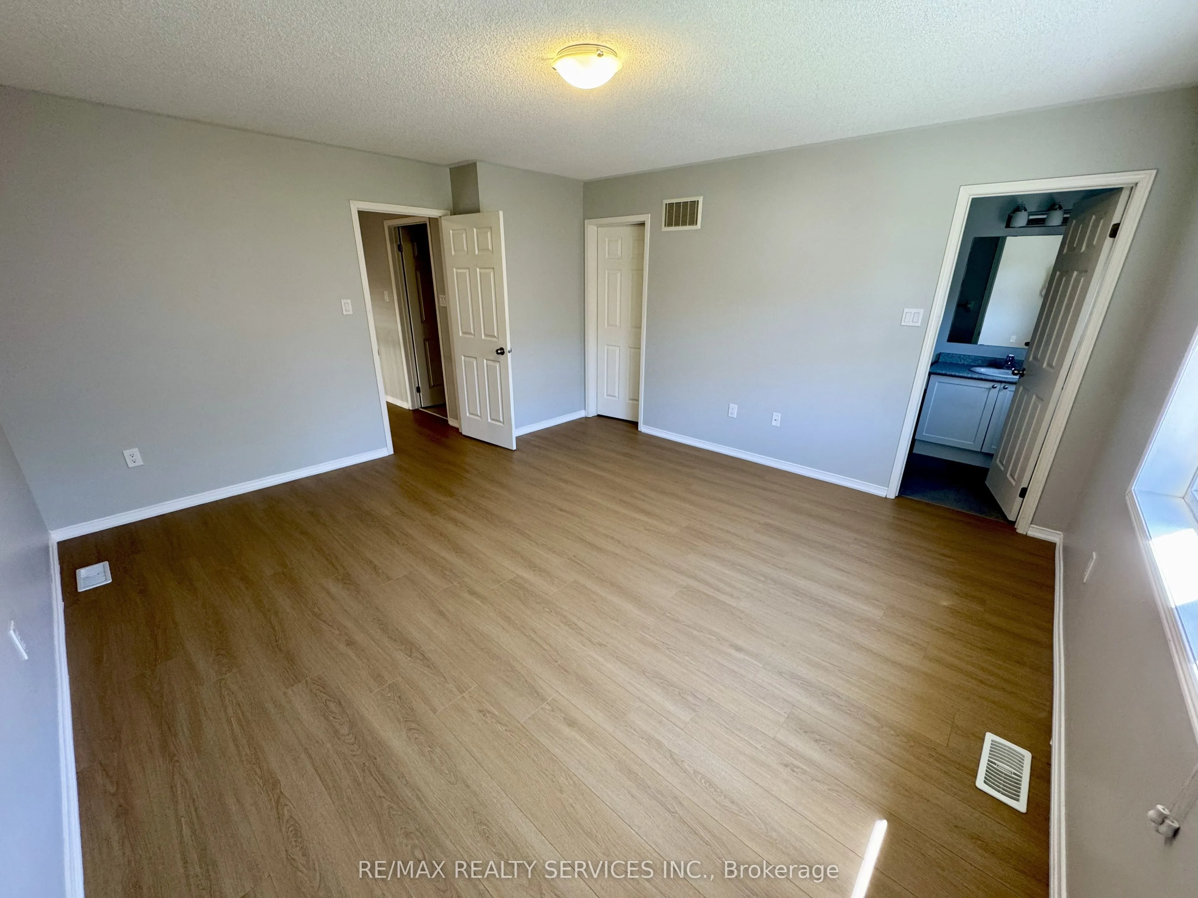 12 Sussexvale Drive