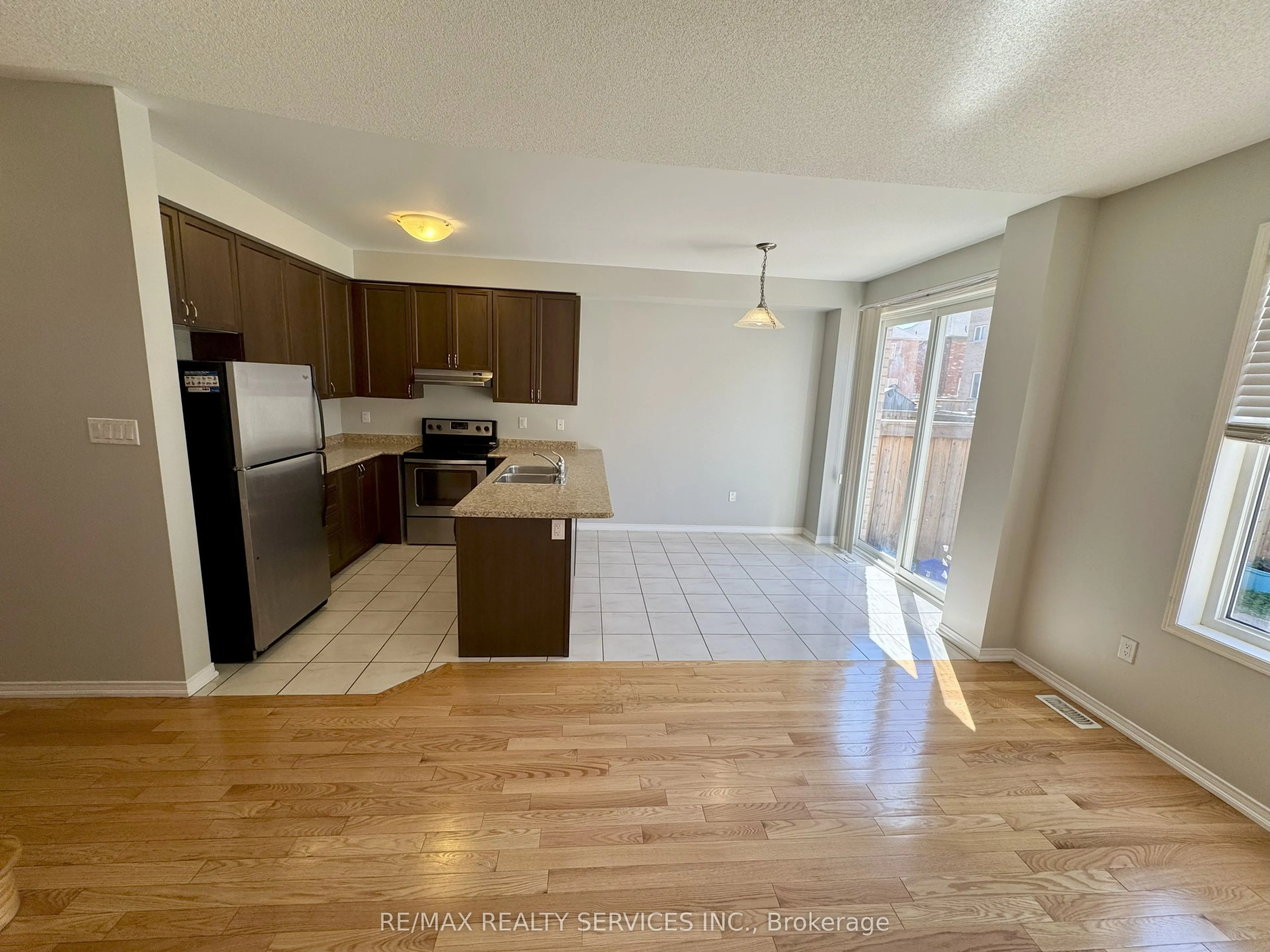 12 Sussexvale Drive