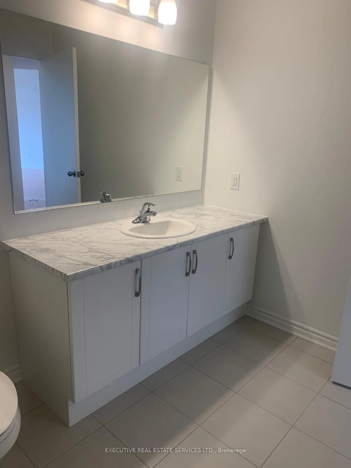 439 Dougall Avenue, #2