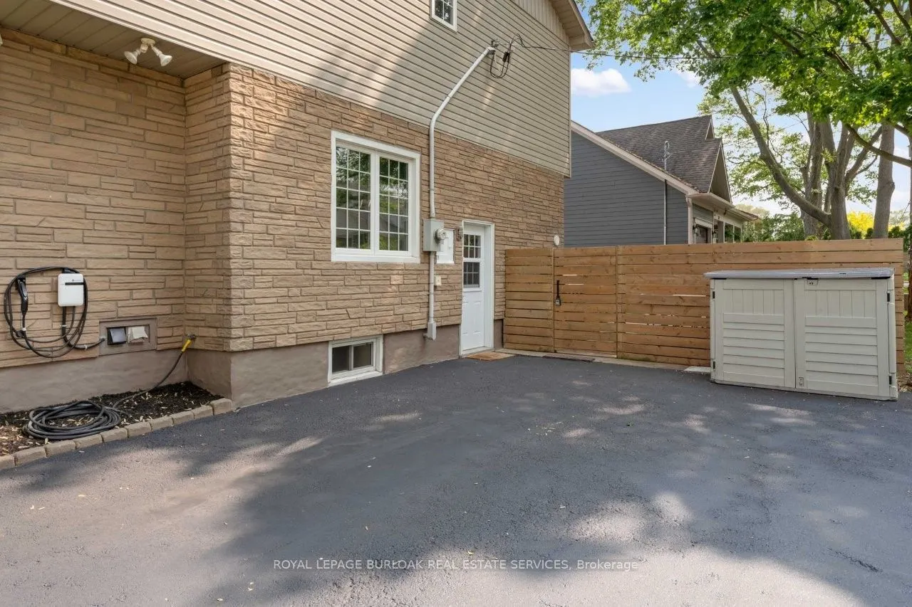 1050 St. Matthew's Avenue