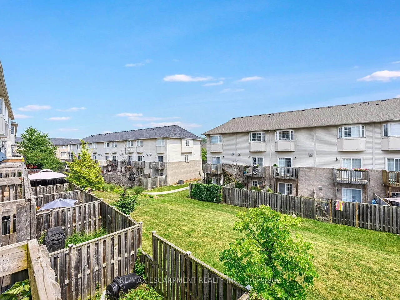 5080 Fairview Street, #15