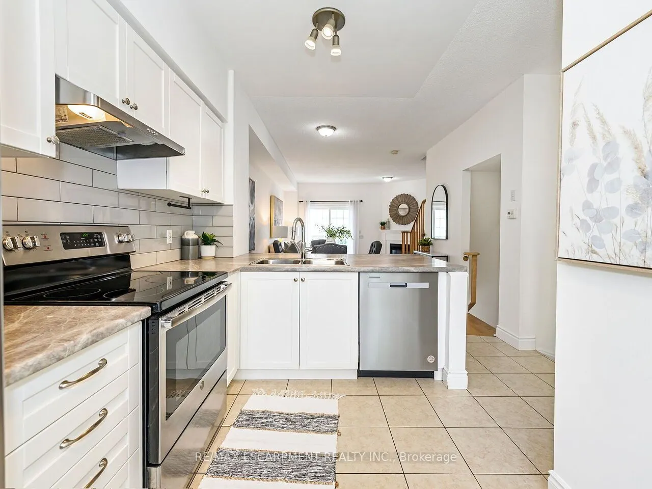 5080 Fairview Street, #15