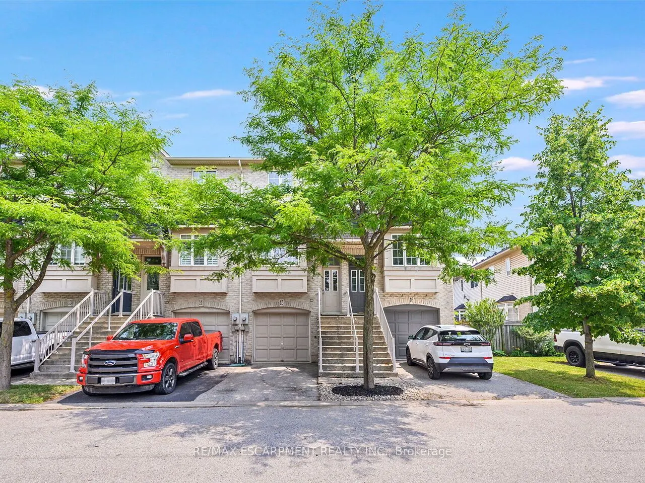 5080 Fairview Street, #15