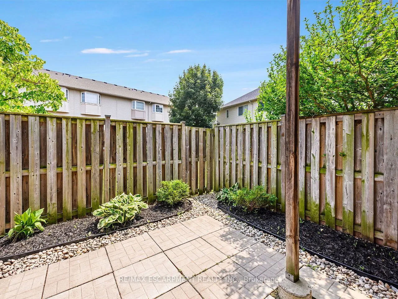 5080 Fairview Street, #15
