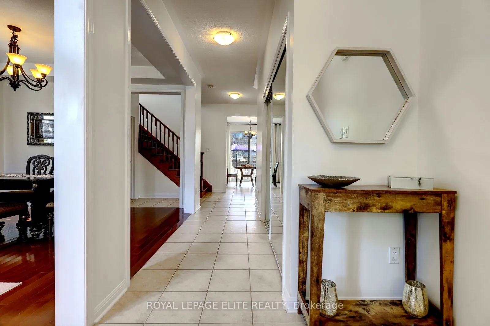 1230 Winter Crescent