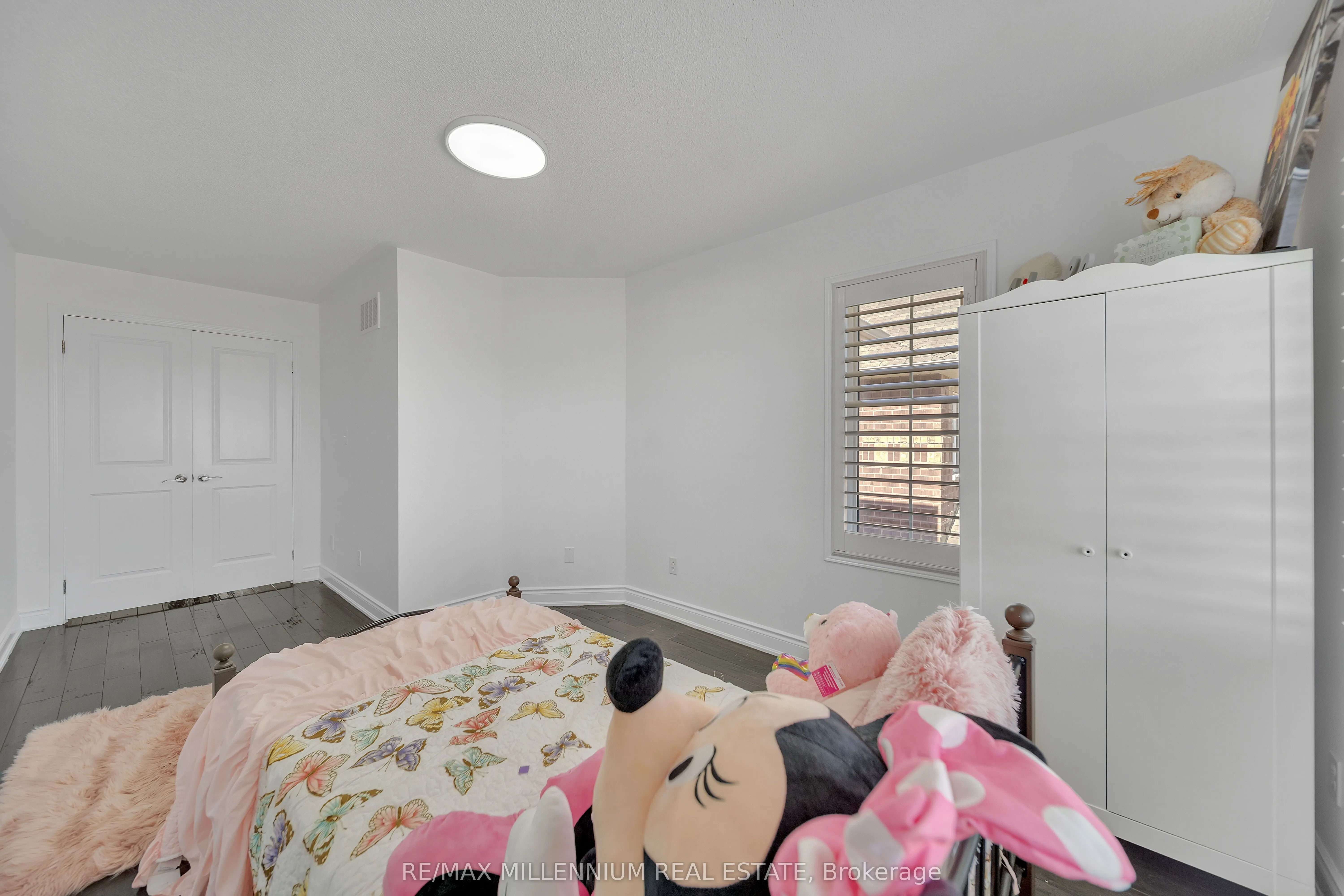 86 Cookview Drive