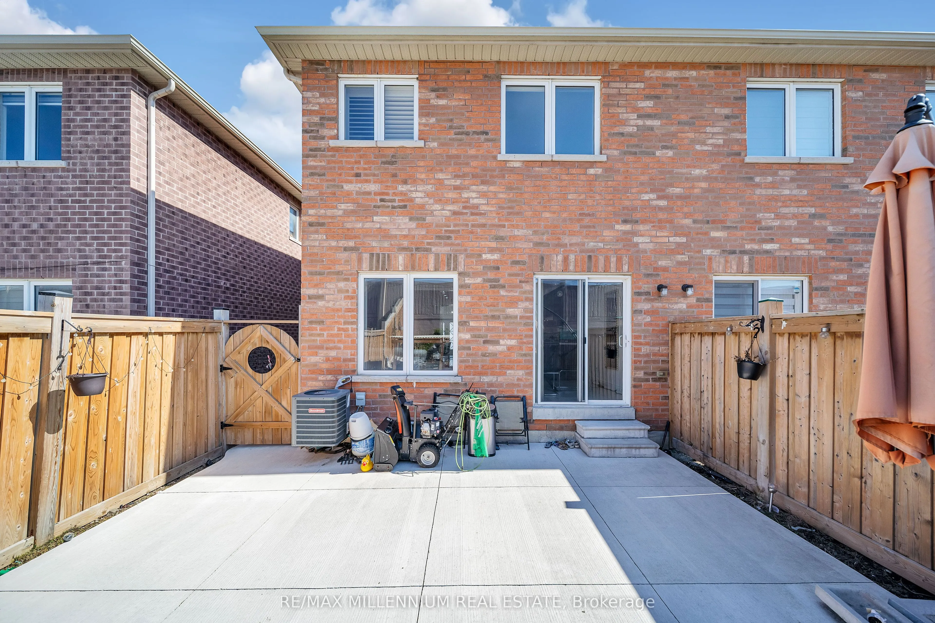 86 Cookview Drive