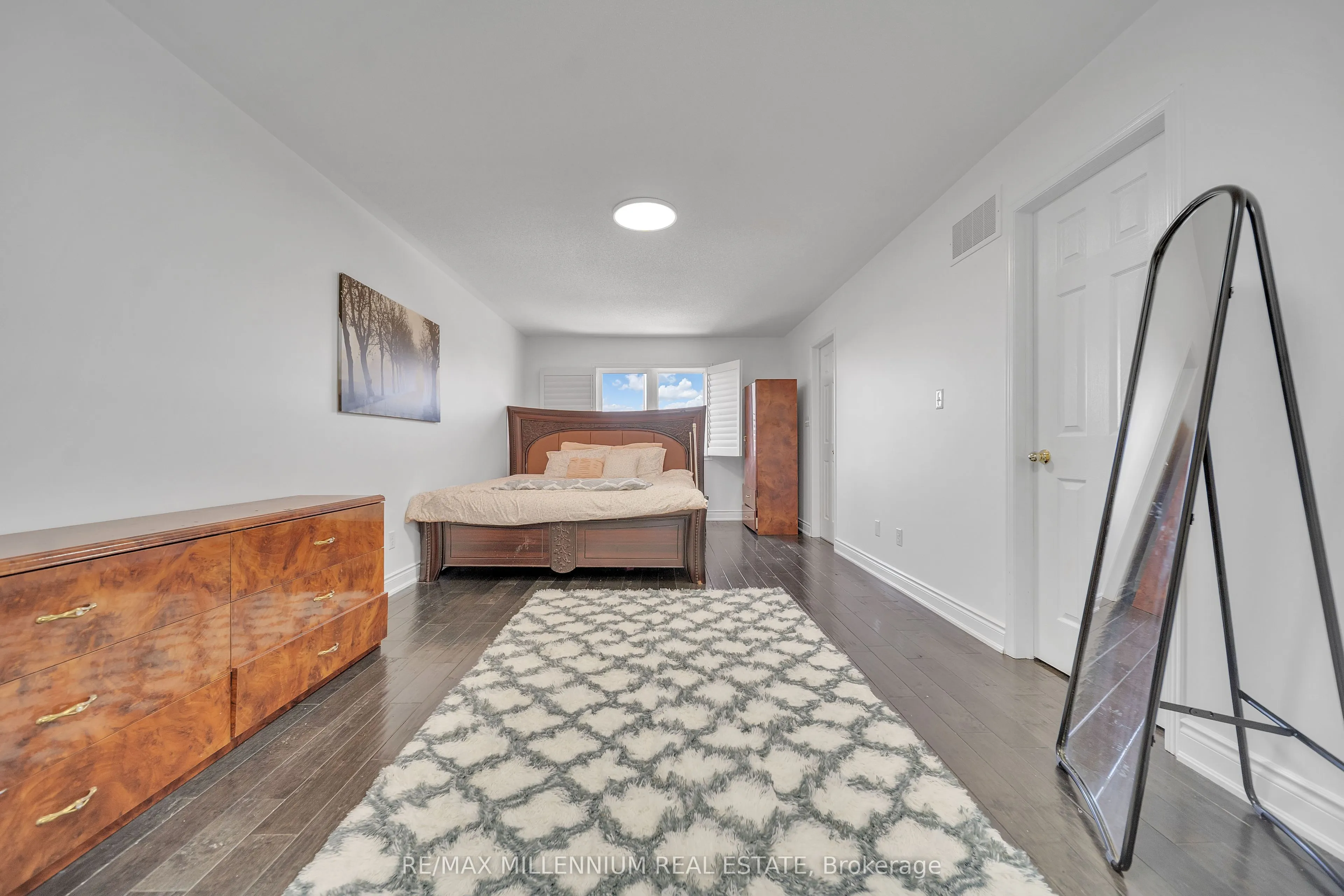 86 Cookview Drive