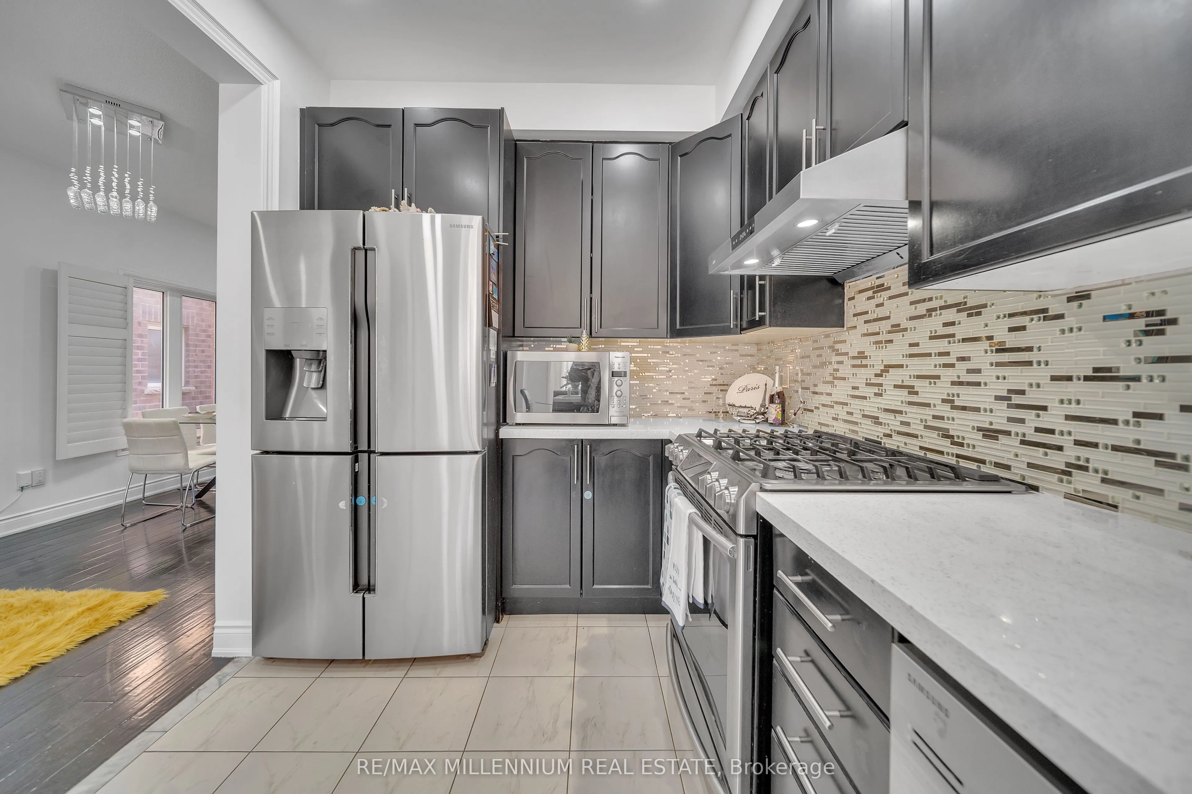 86 Cookview Drive