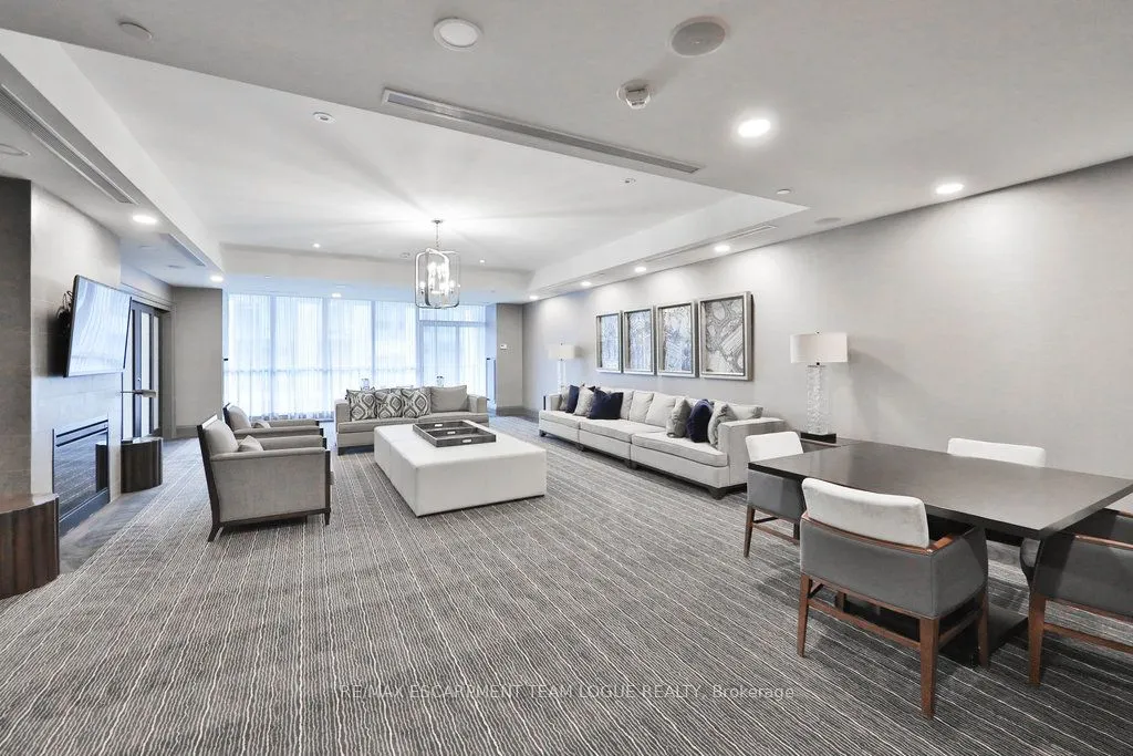 11 Bronte Road, #501