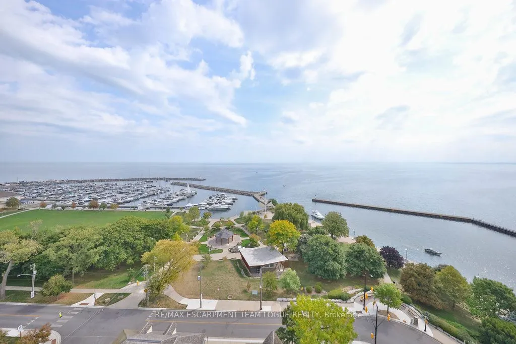 11 Bronte Road, #501