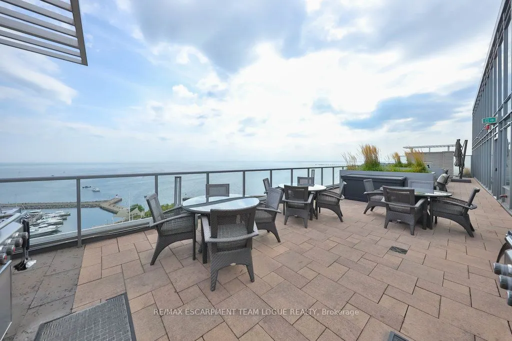 11 Bronte Road, #501
