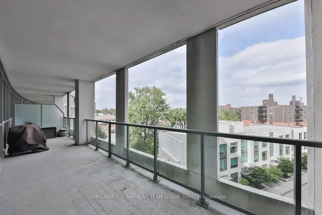 11 Bronte Road, #501