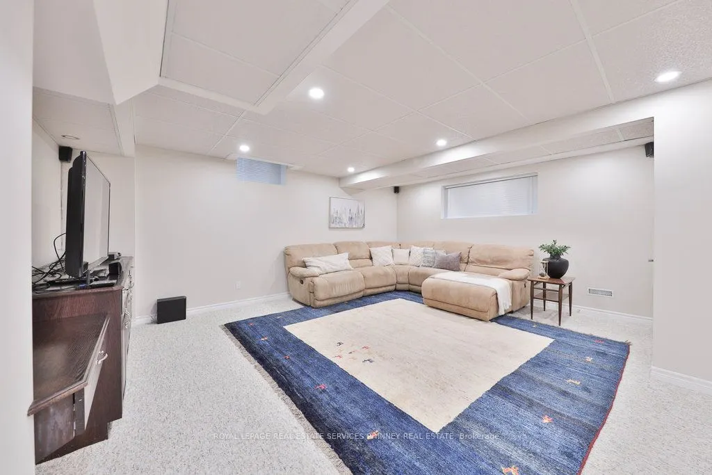 1212 Grace Drive