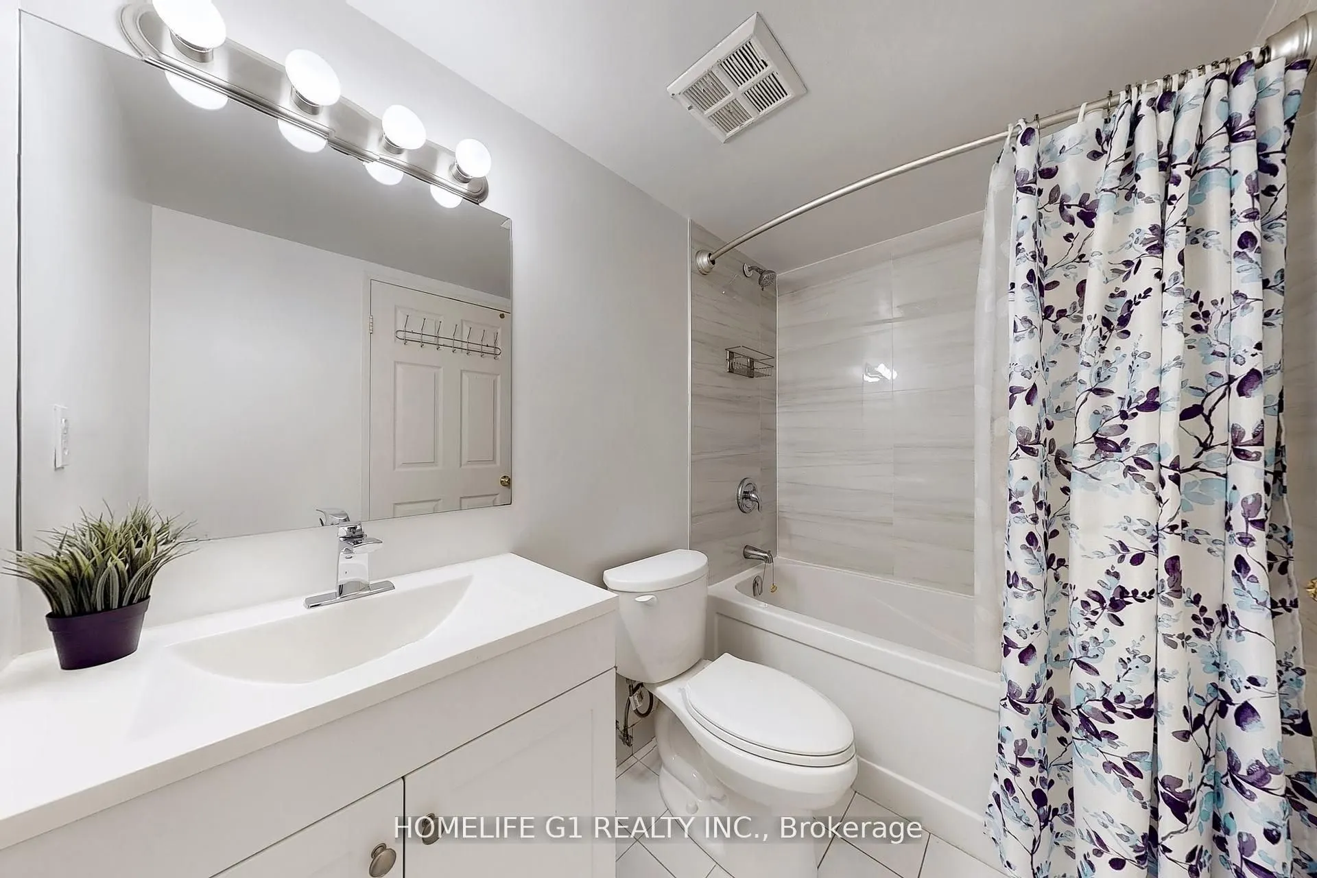 50 Kingsbridge Garden Circle, #1111