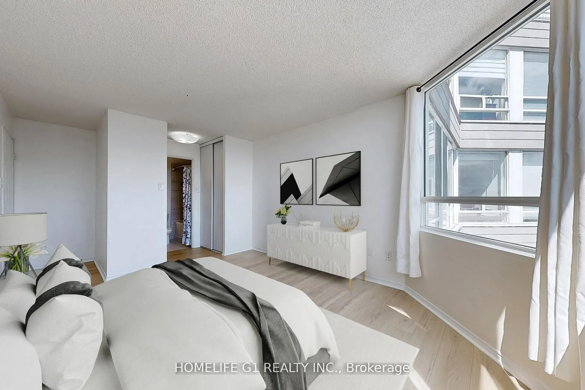 50 Kingsbridge Garden Circle, #1111