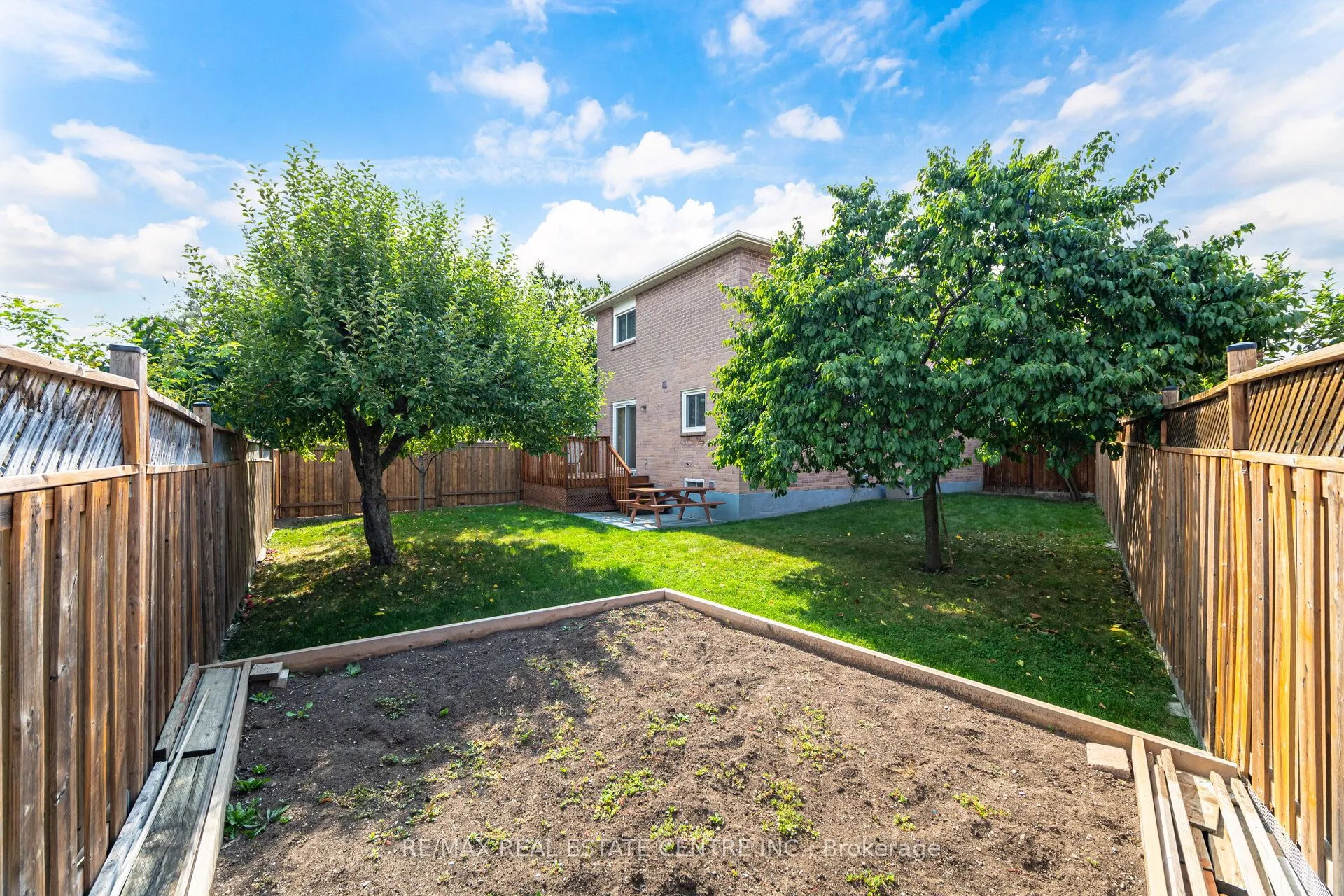 5113 Palomar Crescent