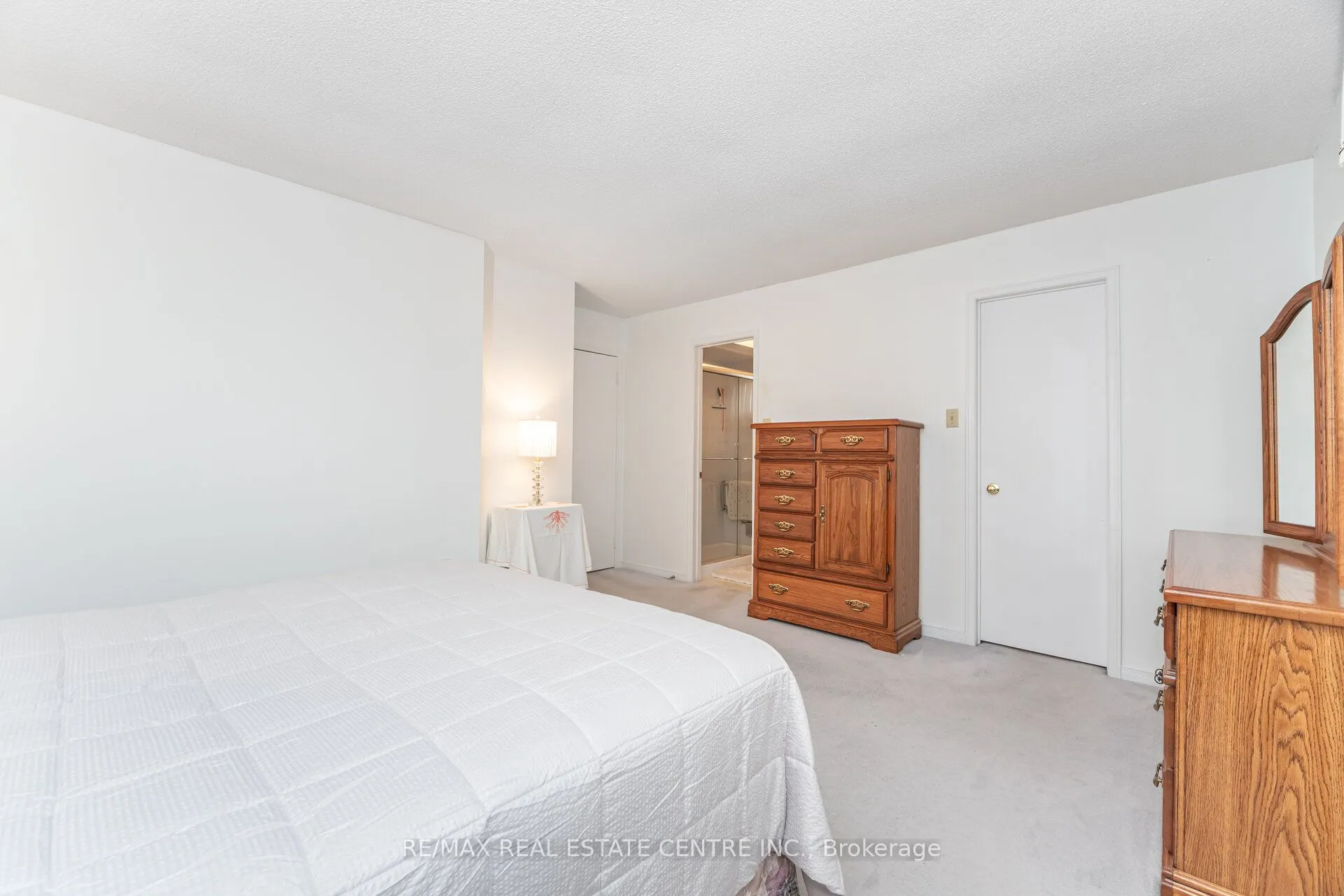 5113 Palomar Crescent
