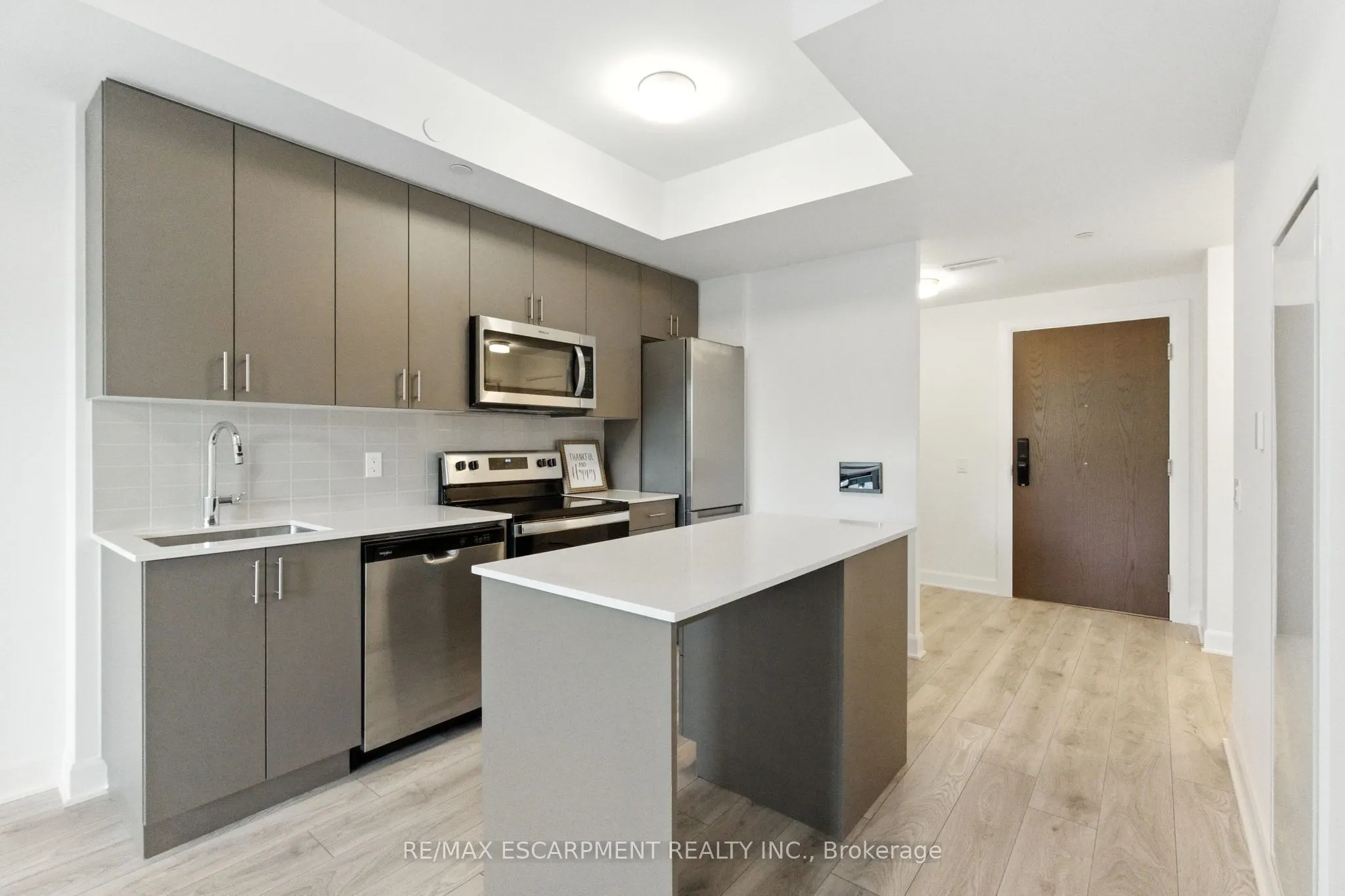 3240 William Coltson Avenue, #427