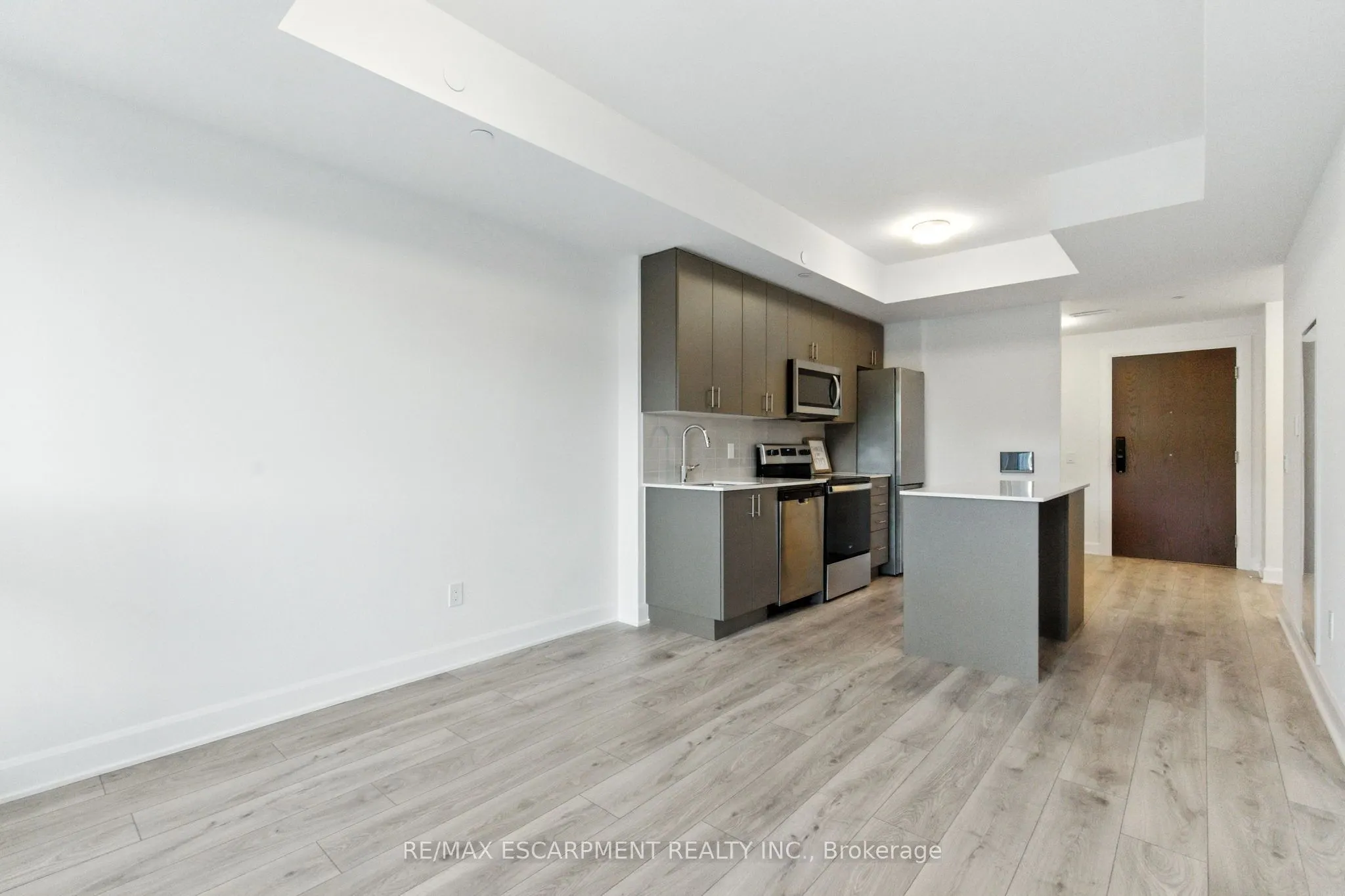 3240 William Coltson Avenue, #427