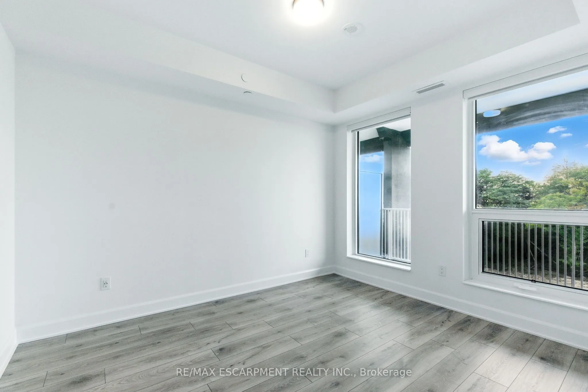 3240 William Coltson Avenue, #427