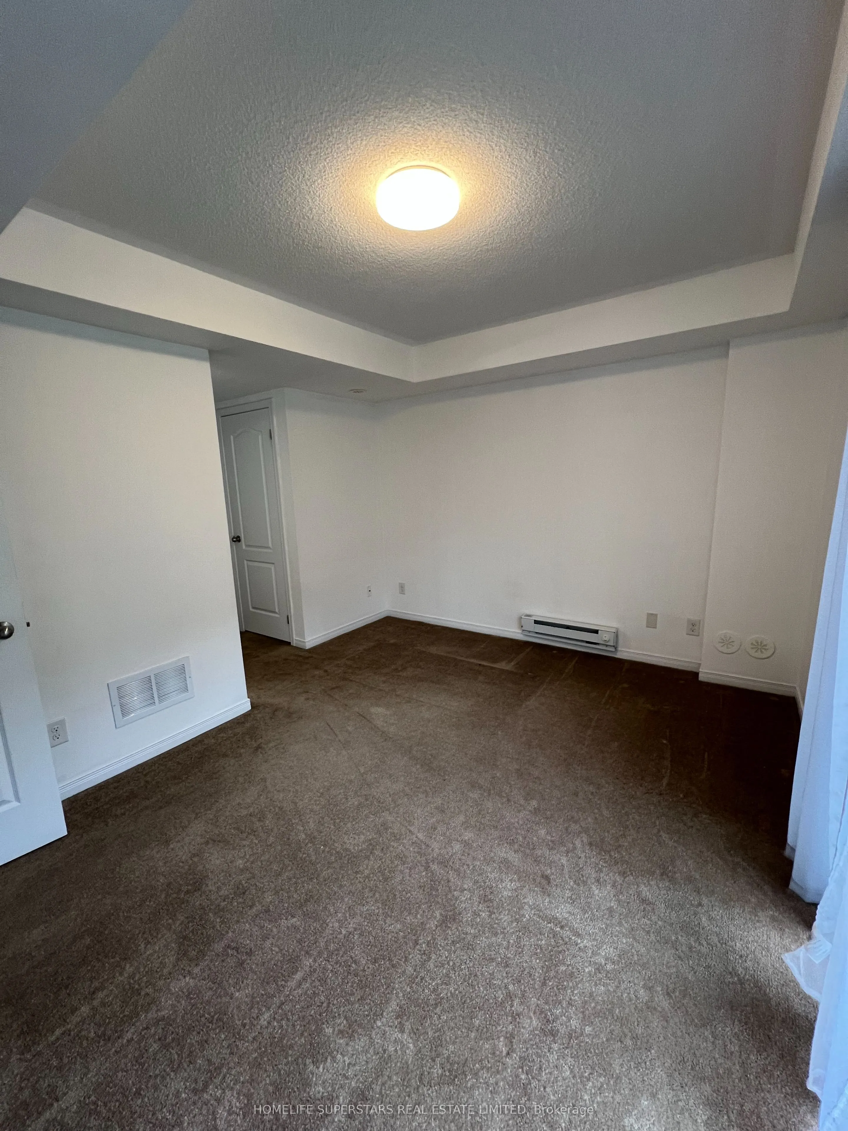 7 Bergamont Road, #7