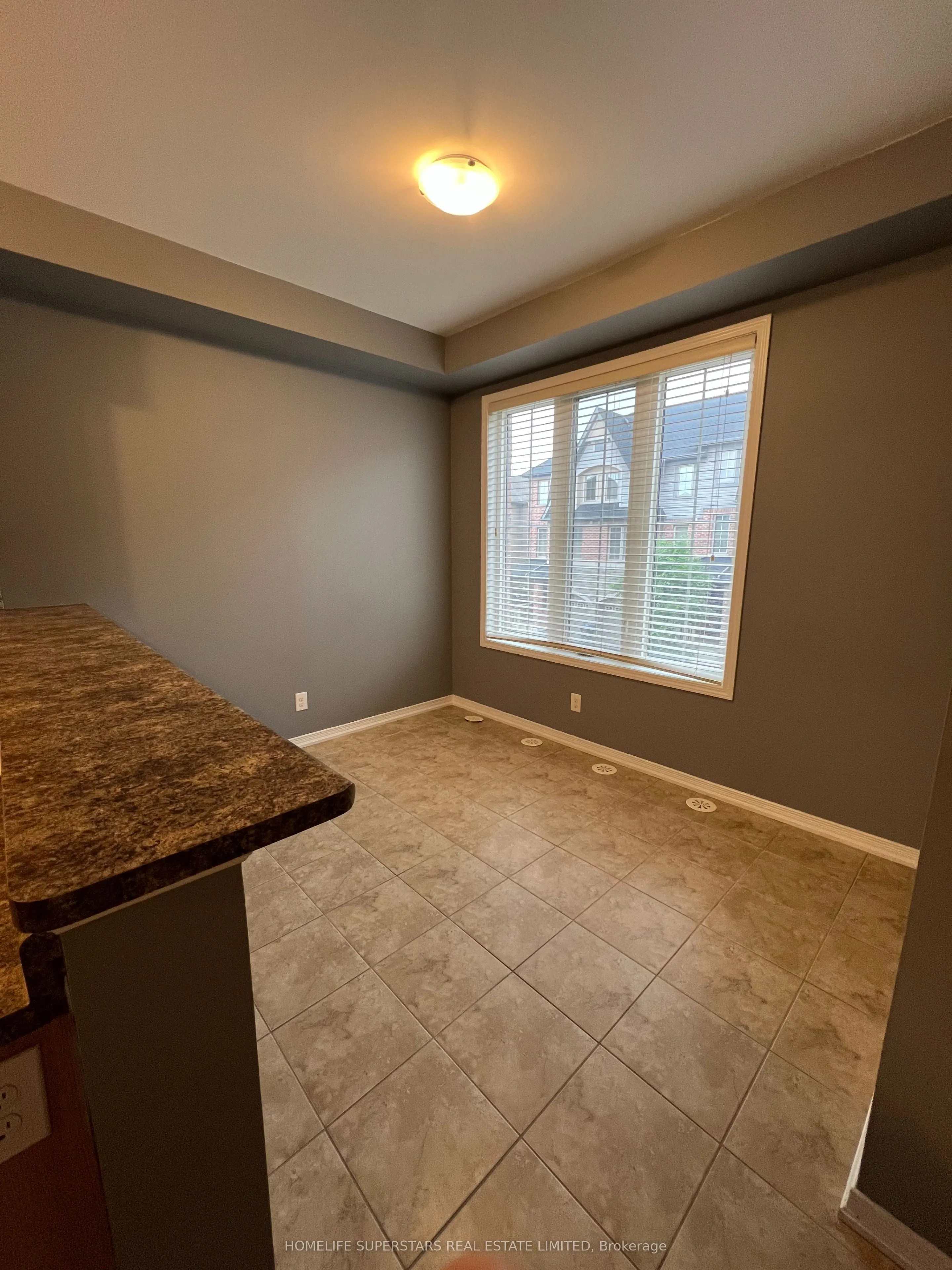7 Bergamont Road, #7