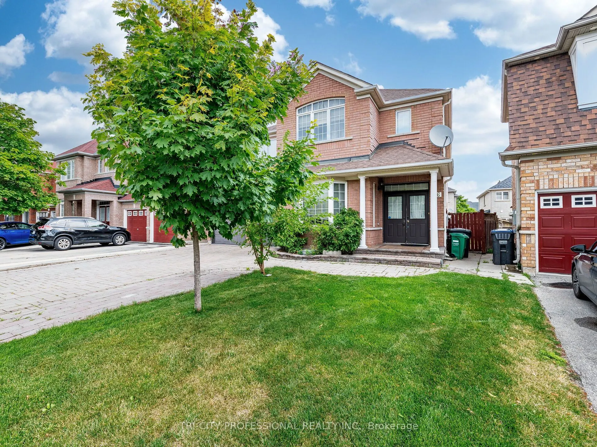 26 Tangleridge Boulevard