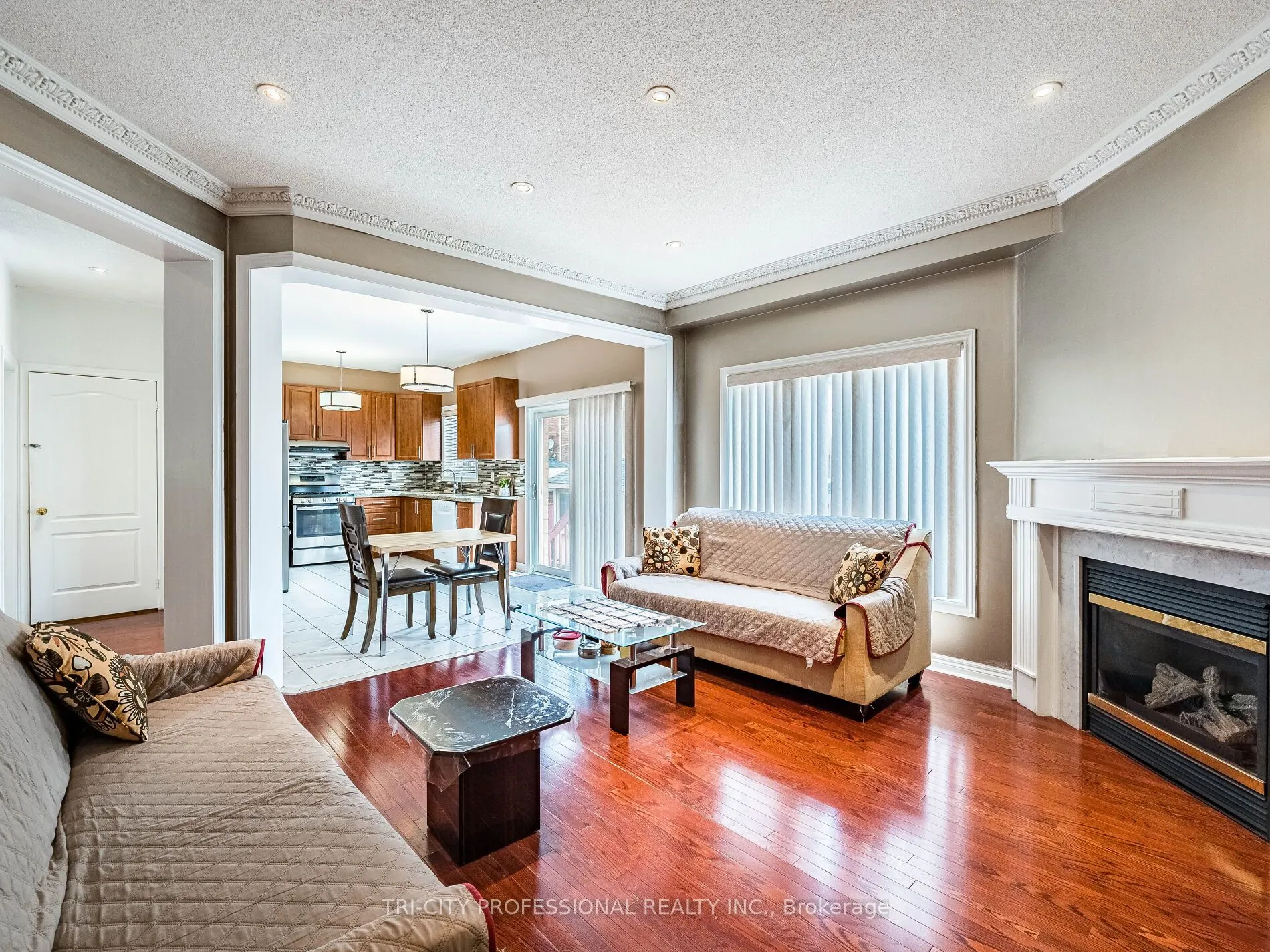 26 Tangleridge Boulevard