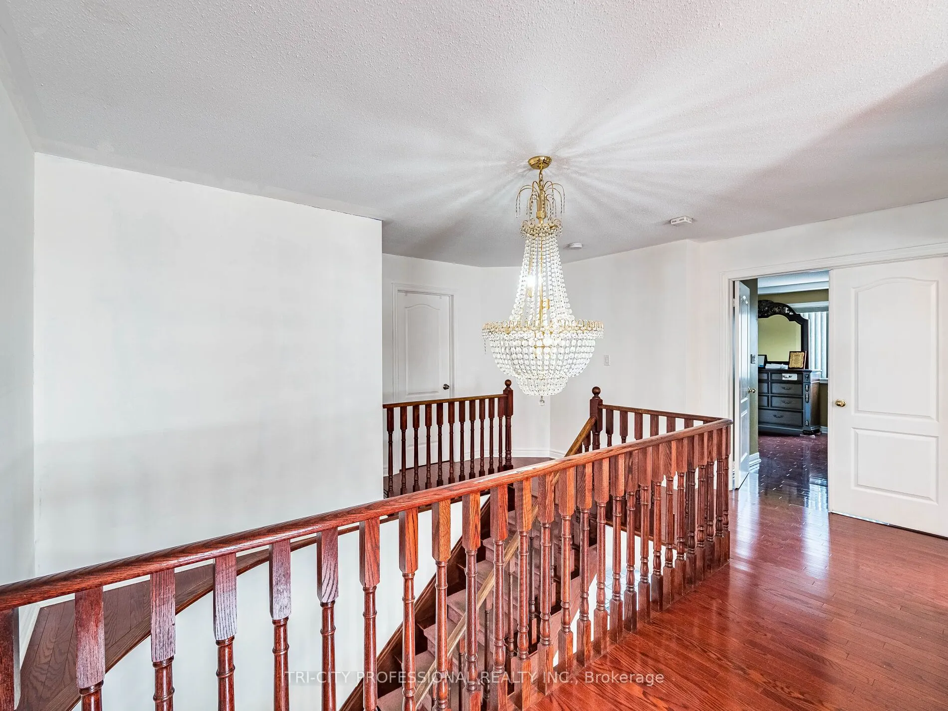 26 Tangleridge Boulevard