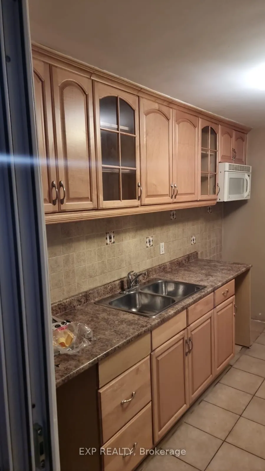 841 Runnymede Road, #2nd Flr