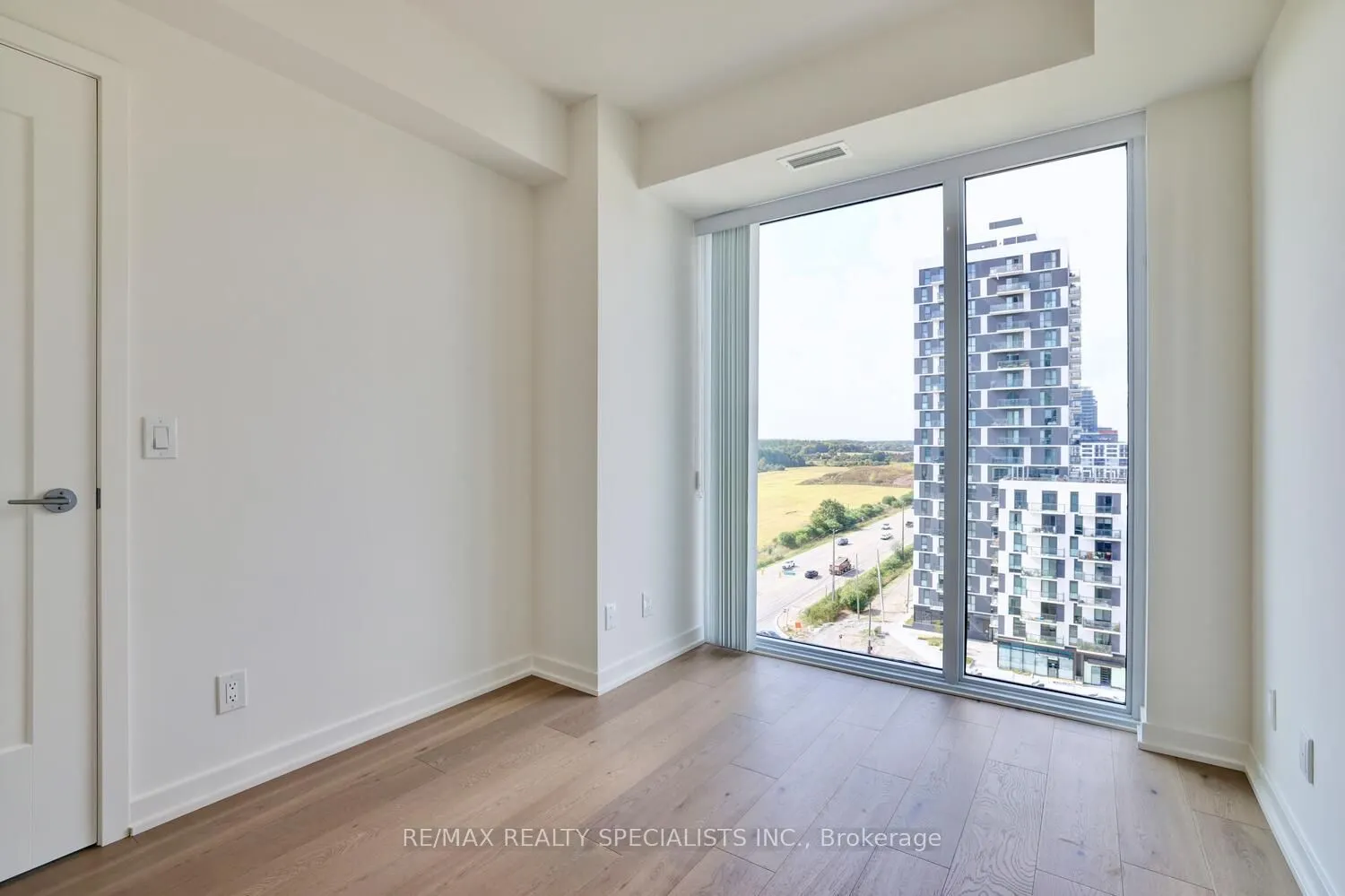3079 Trafalgar Road, #1106