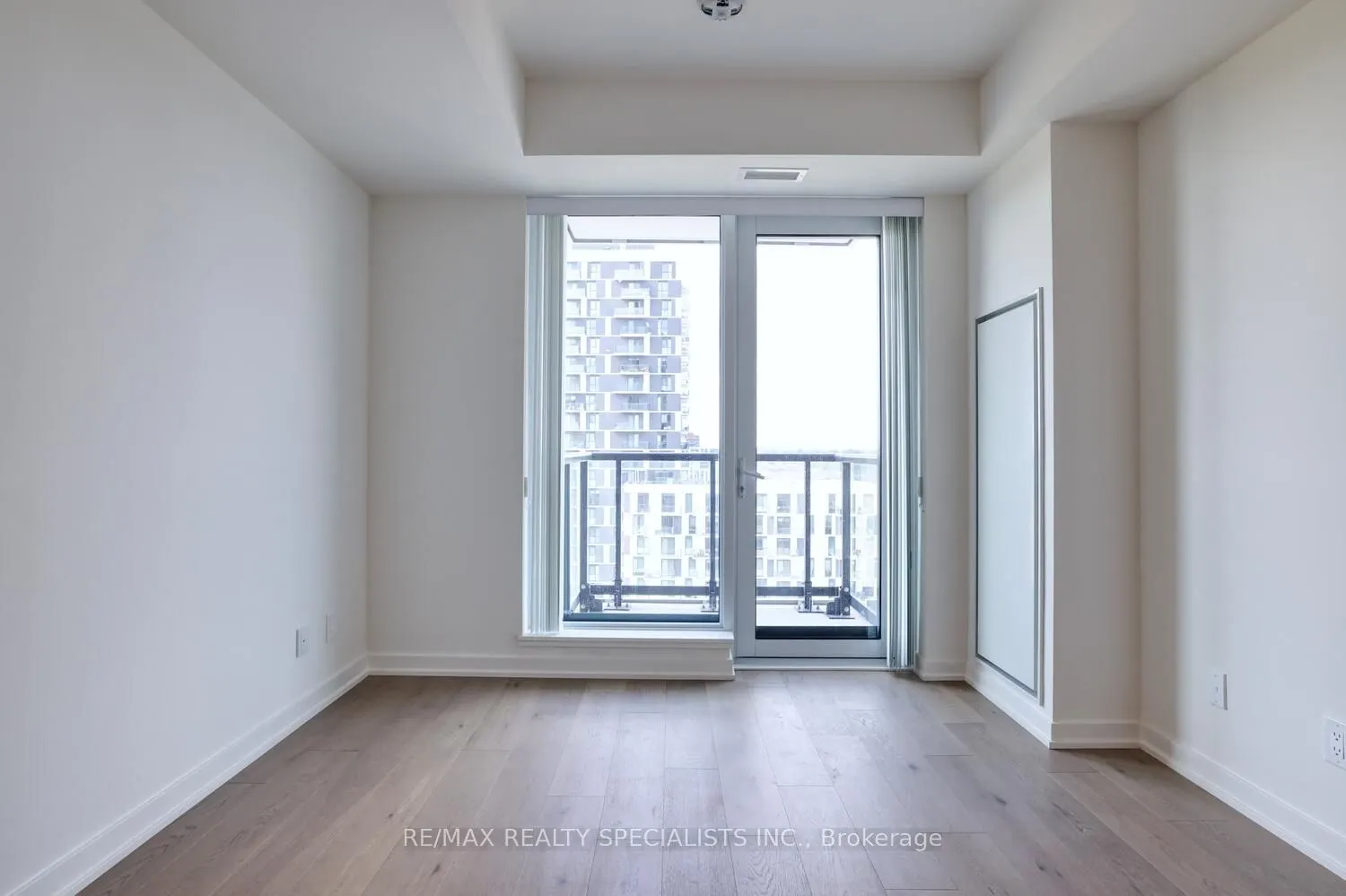 3079 Trafalgar Road, #1106