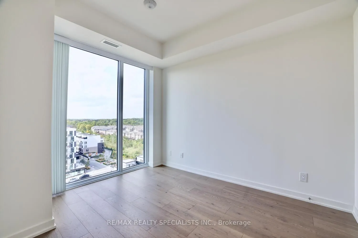 3079 Trafalgar Road, #1106