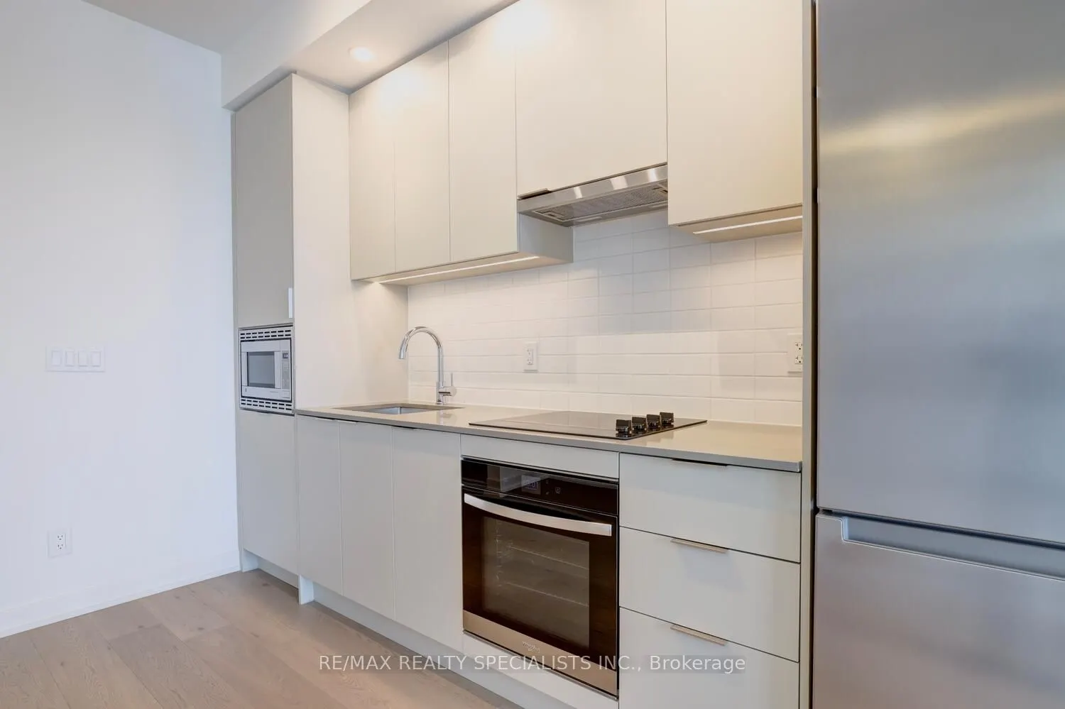 3079 Trafalgar Road, #1106