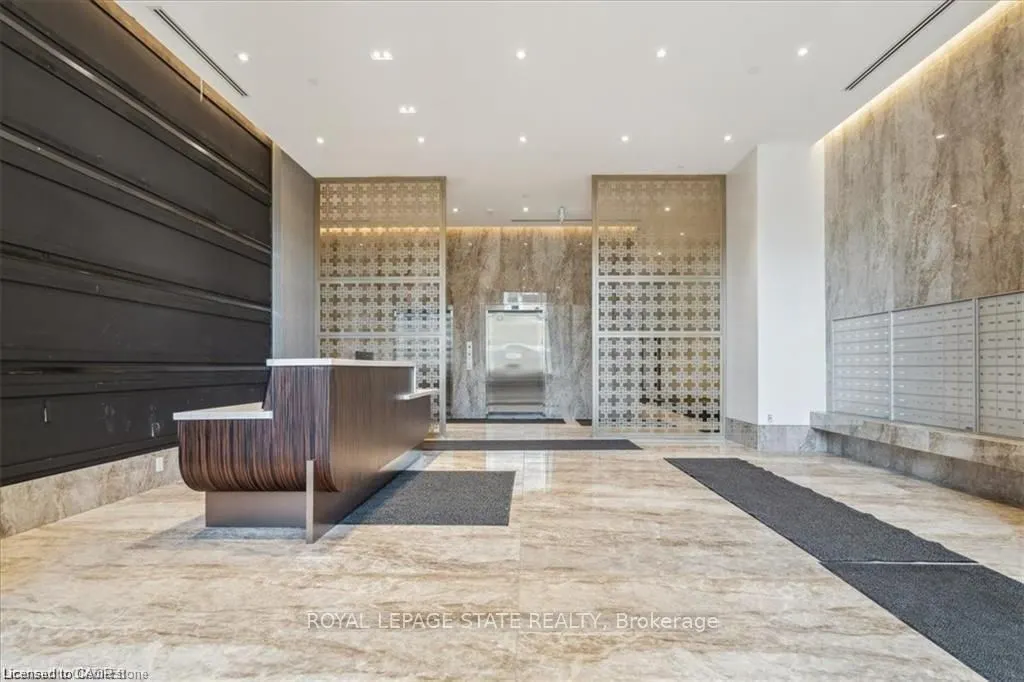 2007 James Street, #1301