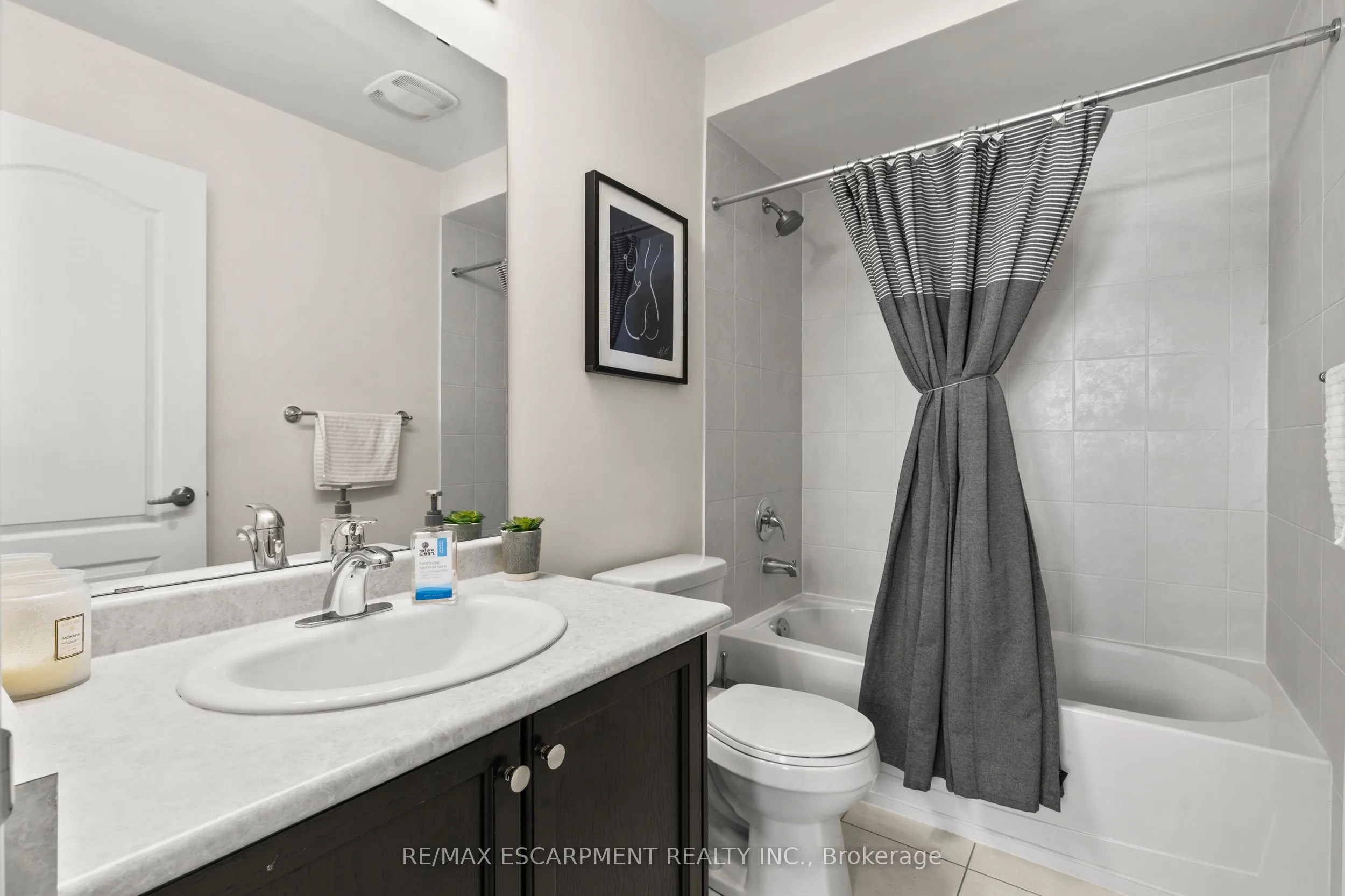 4823 Thomas Alton Boulevard E, #22