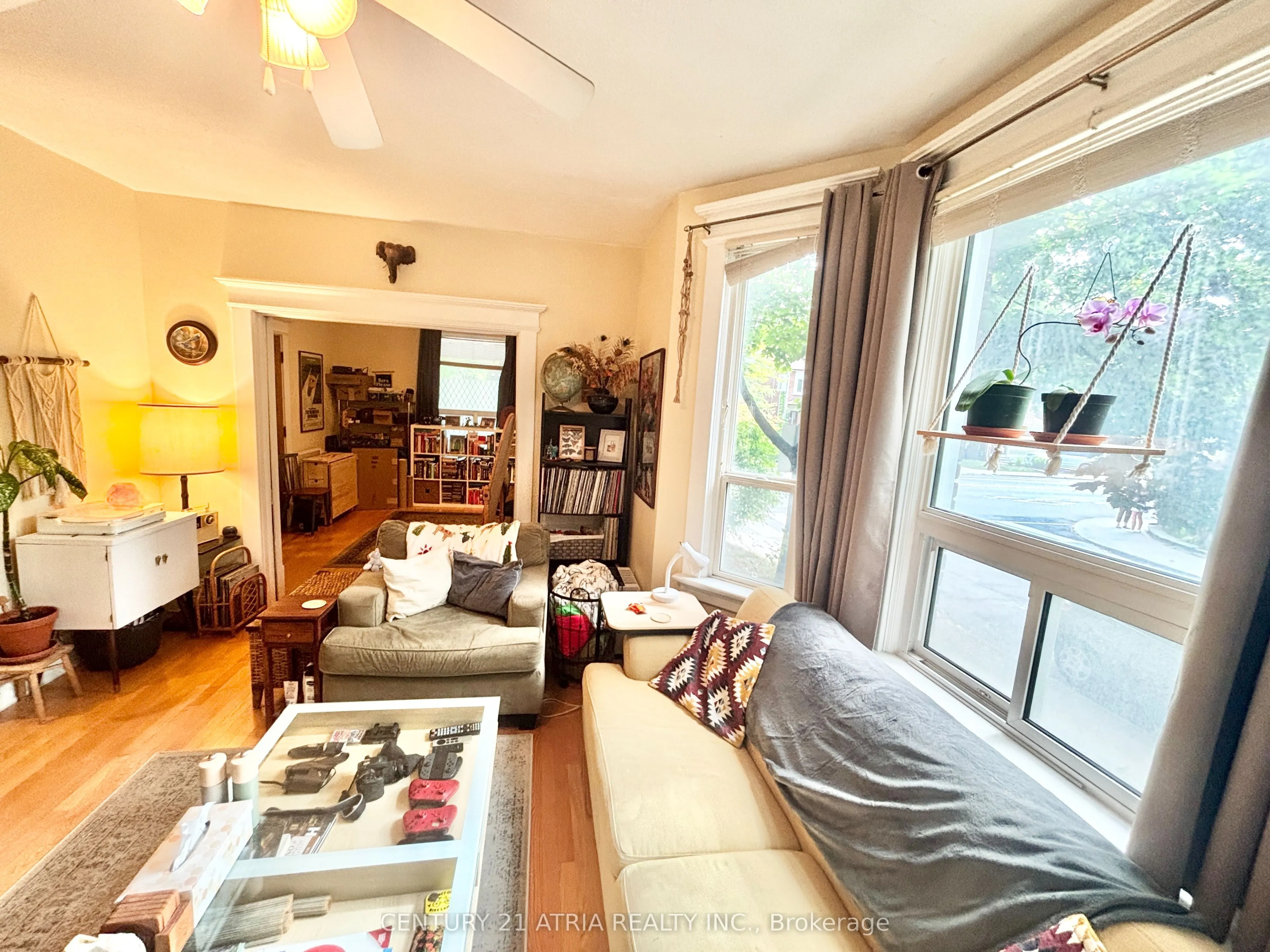 442 Runnymede Road