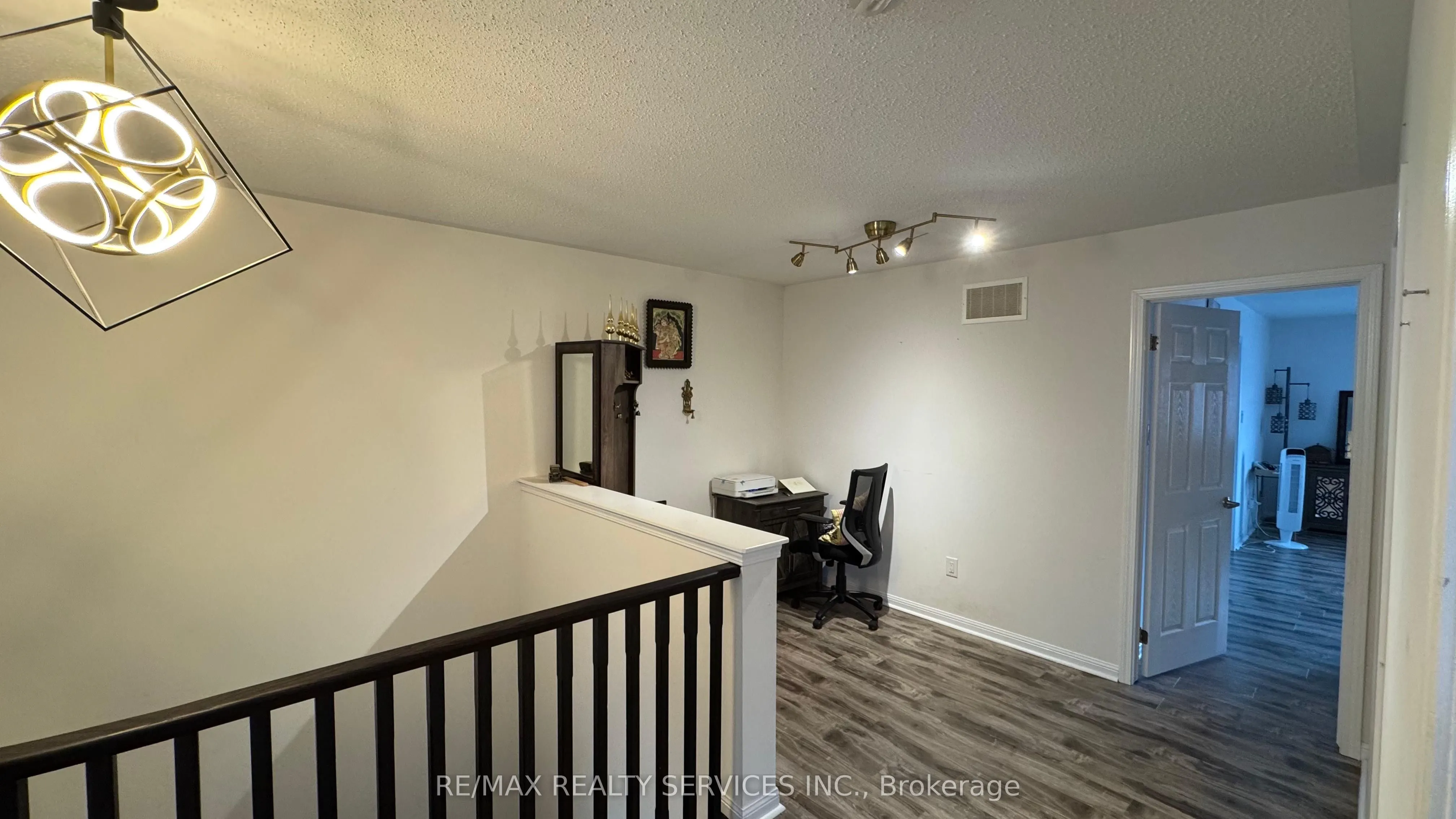 1009 Timmer Place