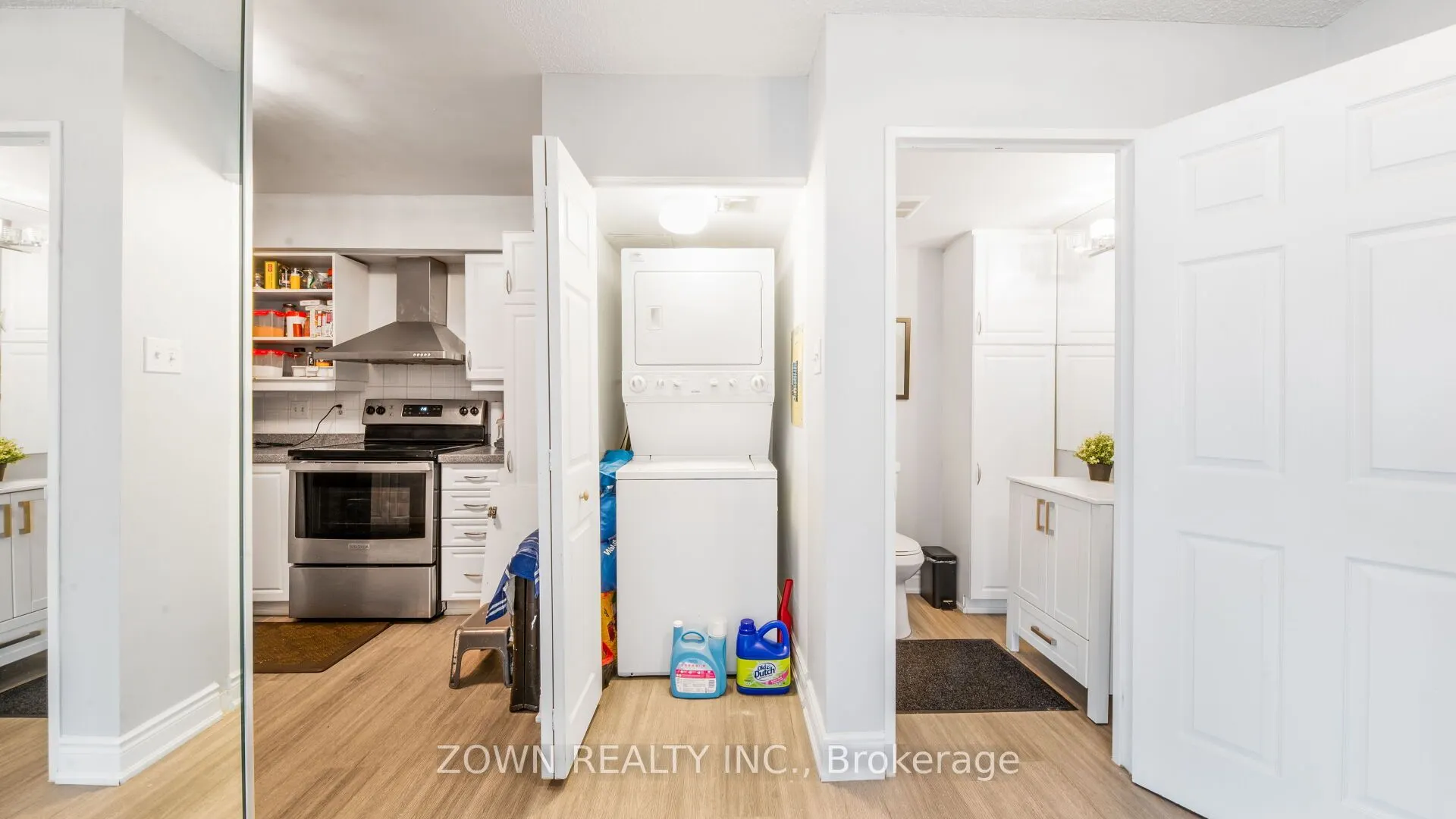 55 ELM Drive W, #805