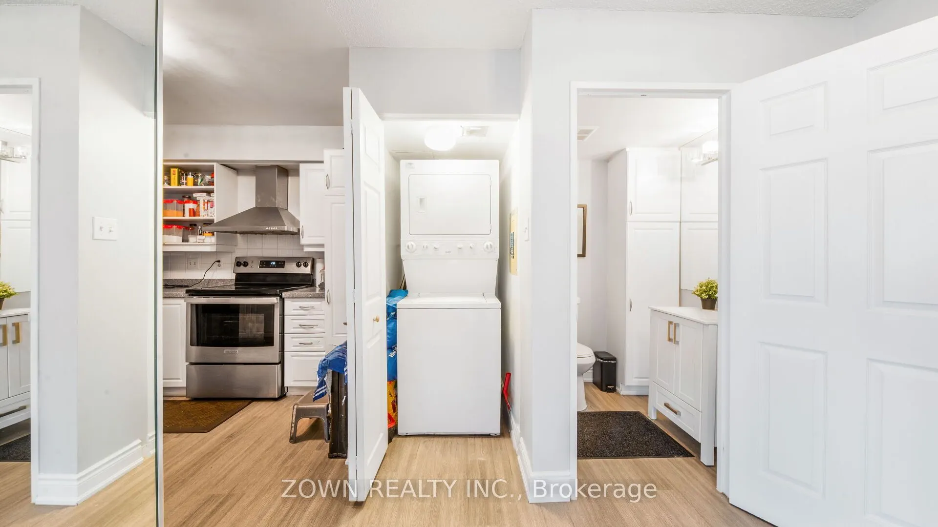 55 ELM Drive W, #805