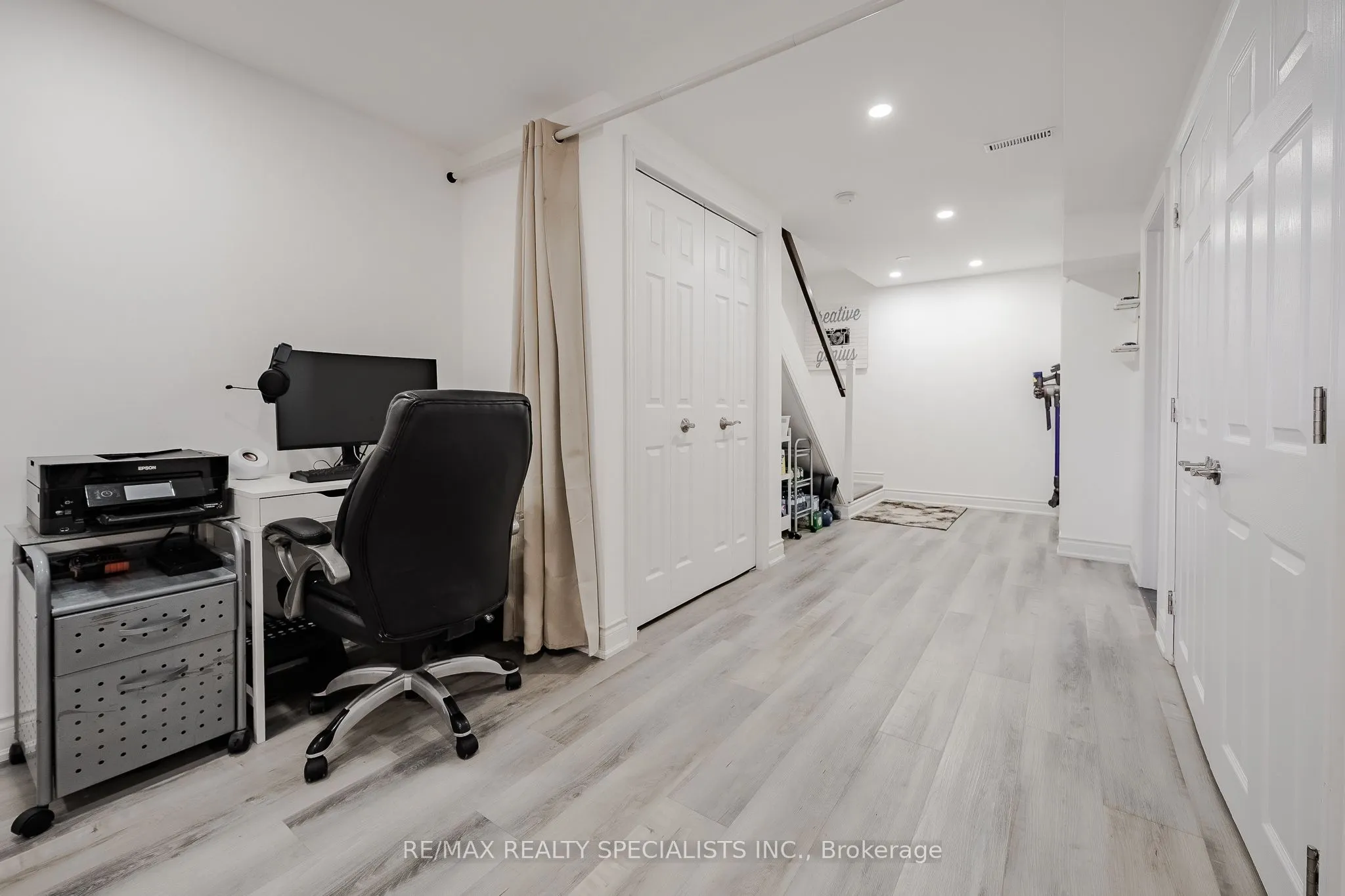 9800 Mclaughlin Road, #250